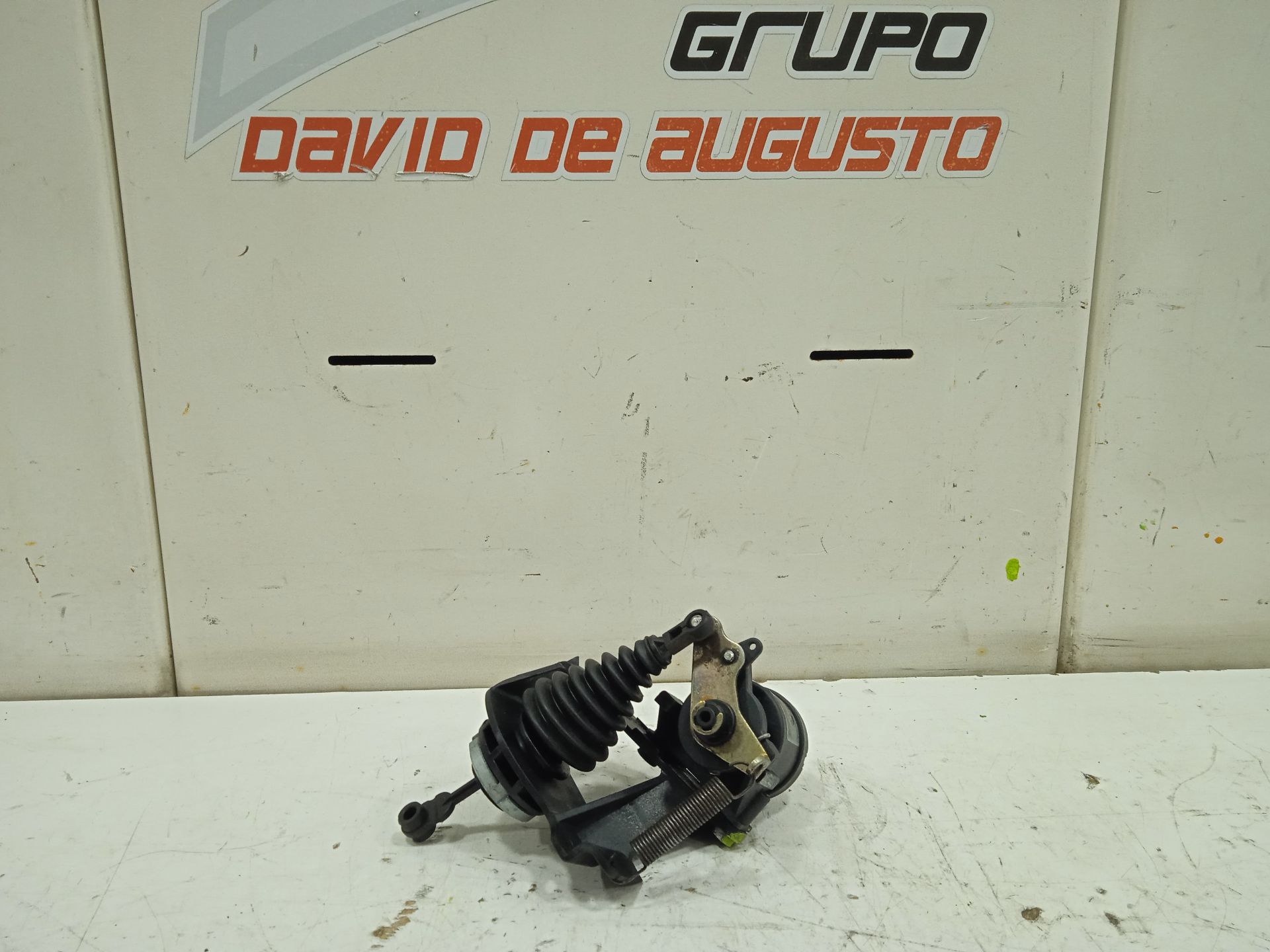 No identificado lt  46  caja cerrada