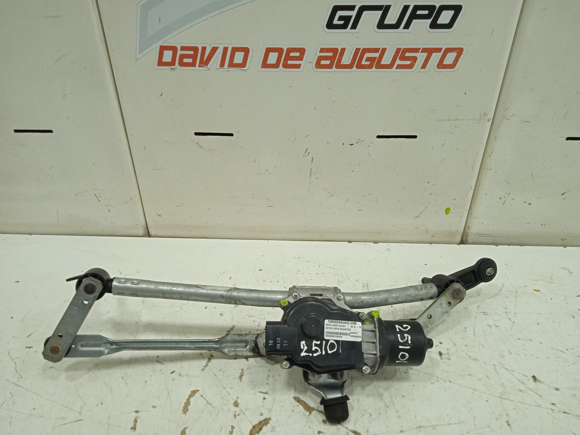 Motor limpia delantero dacia lodgy comfort