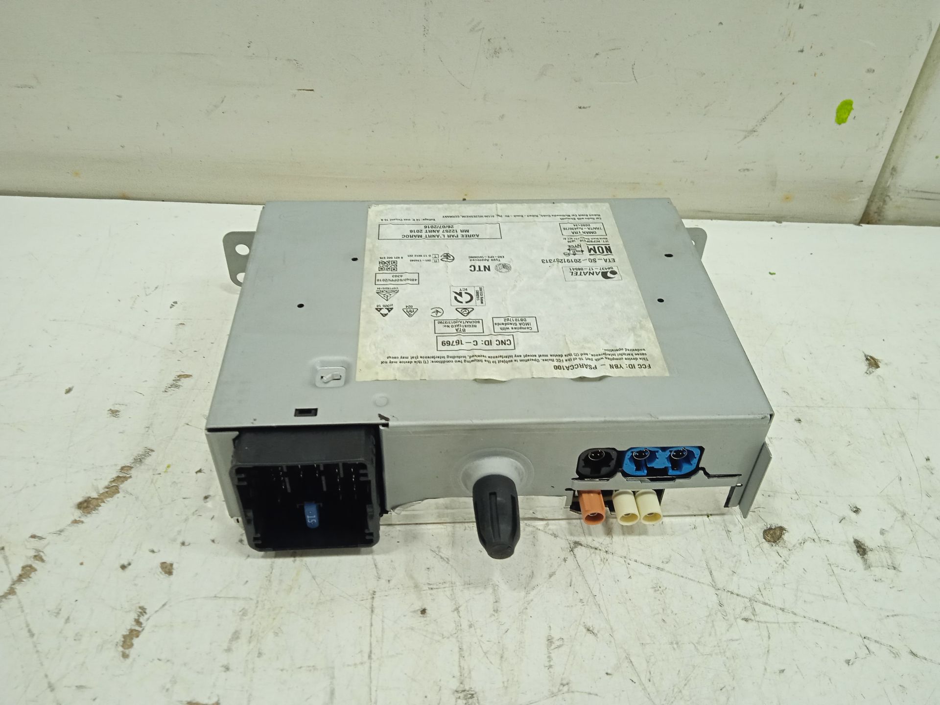Sistema audio / radio cd   no identificado