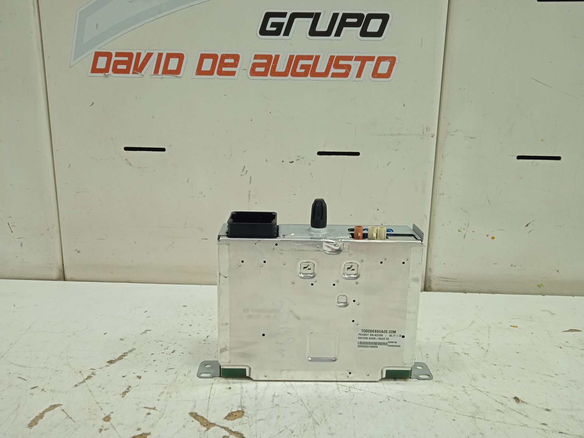 Sistema audio / radio cd   no identificado