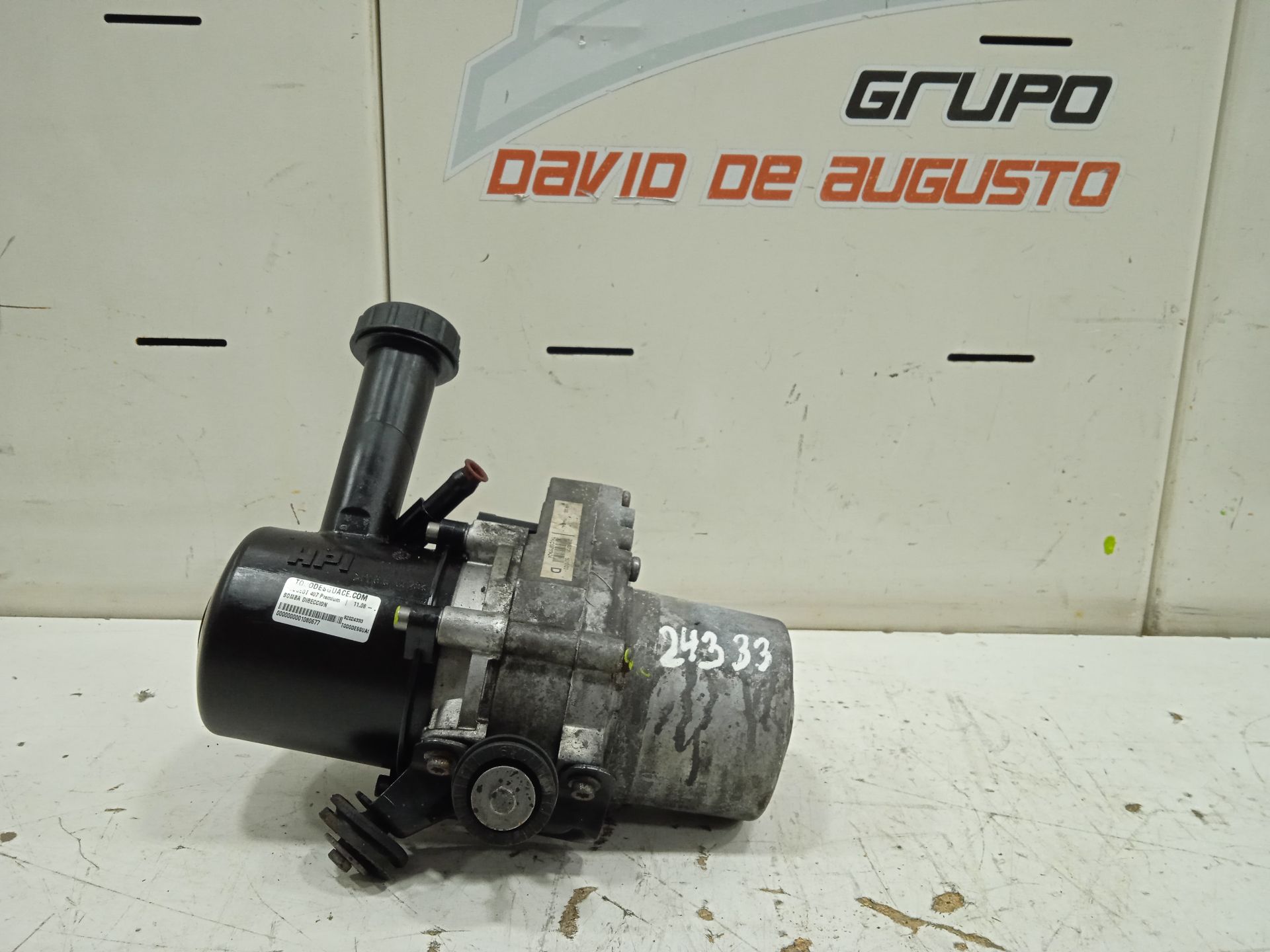 Bomba direccion peugeot 407 premium