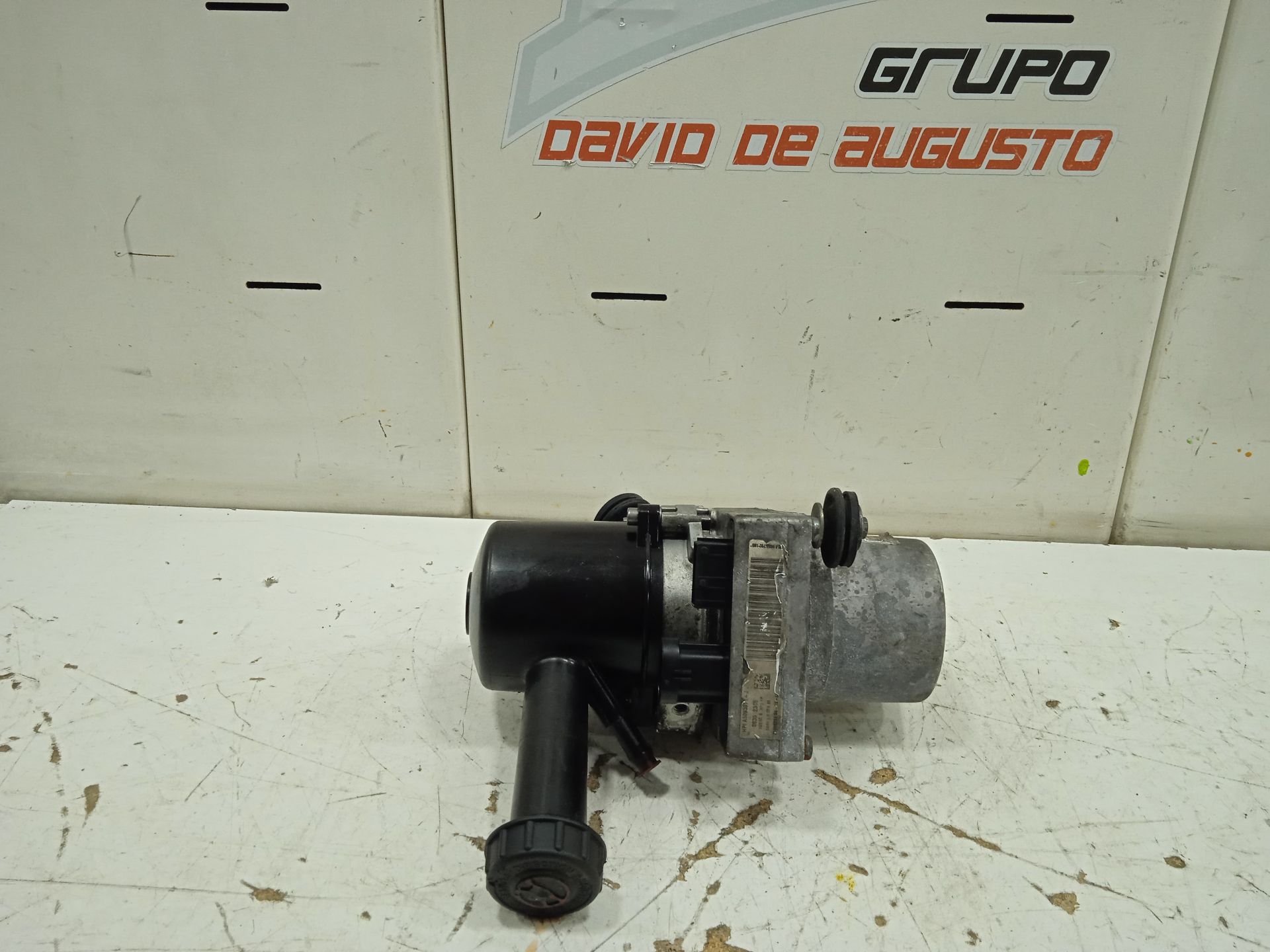 Bomba direccion peugeot 407 premium