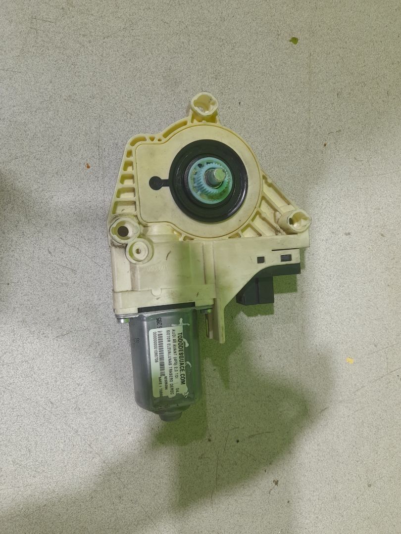 Motor elevalunas trasero derecho audi a6 avant (4f5) 2.0 tdi