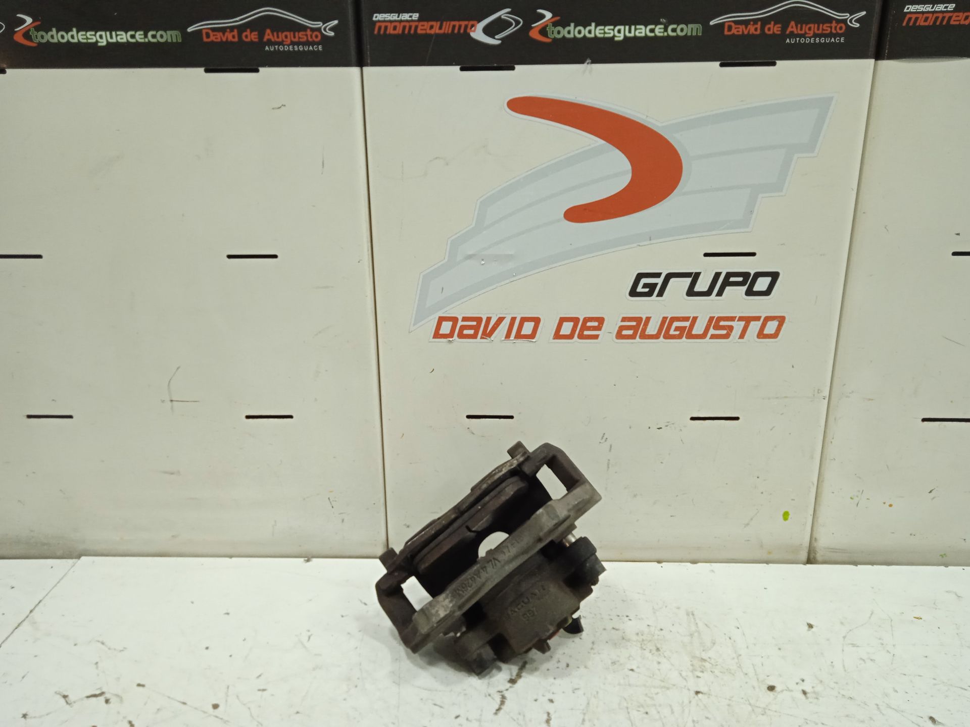 Pinza de freno delantera izquierda land rover discovery sport se