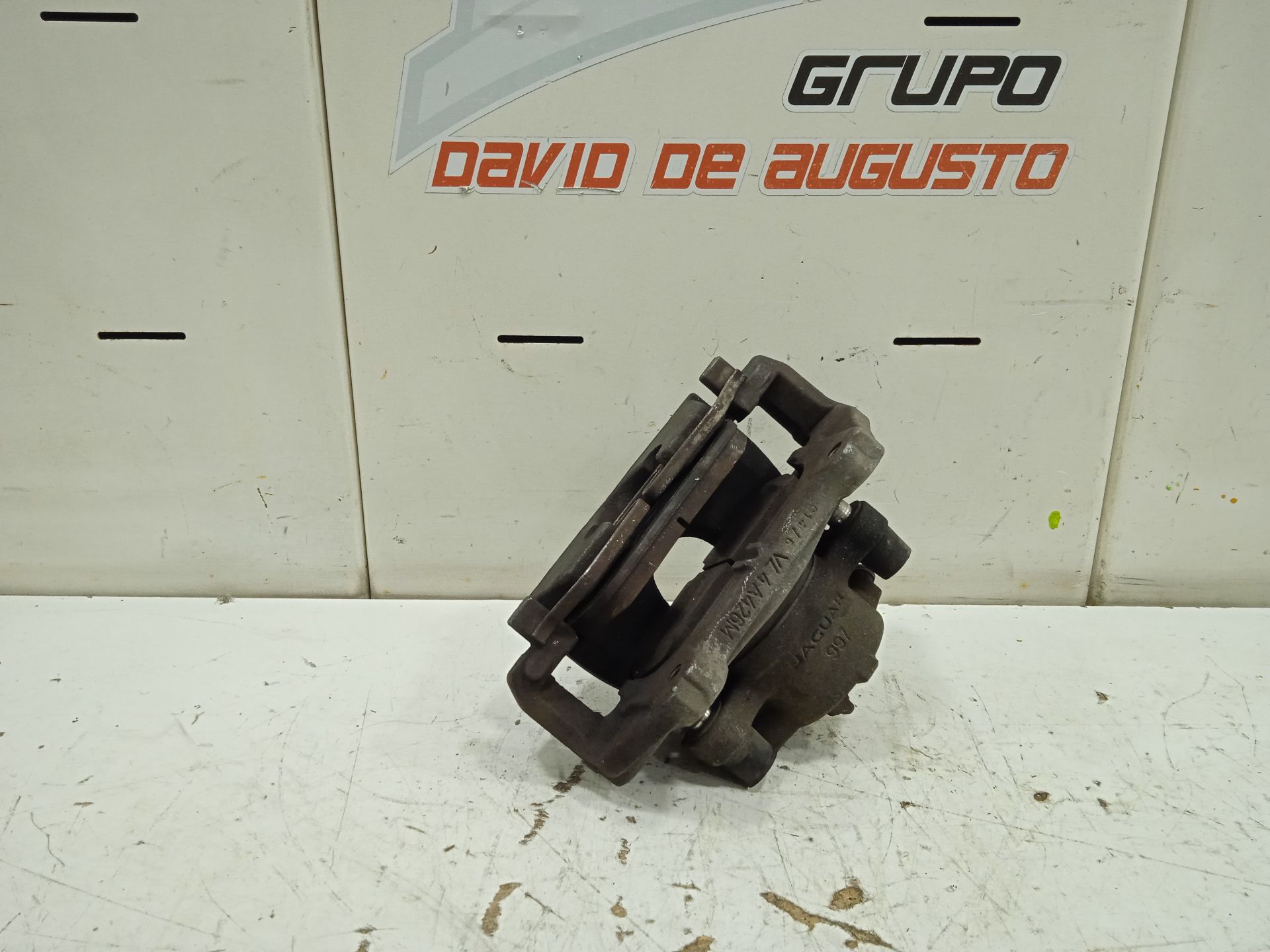 Pinza de freno delantera izquierda land rover discovery sport se
