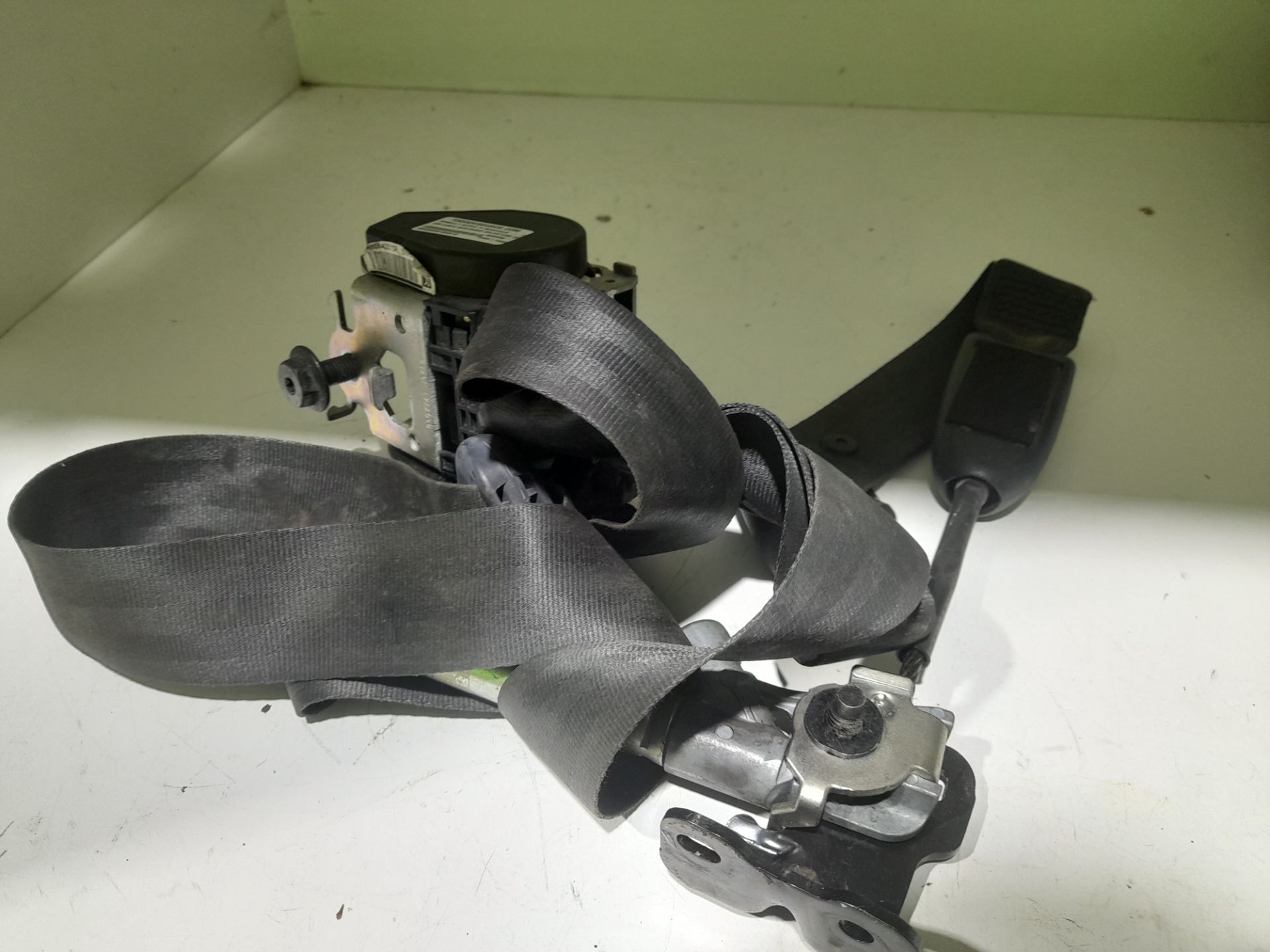 Cinturon seguridad delantero derecho renault scenic iii (jz) dynamique