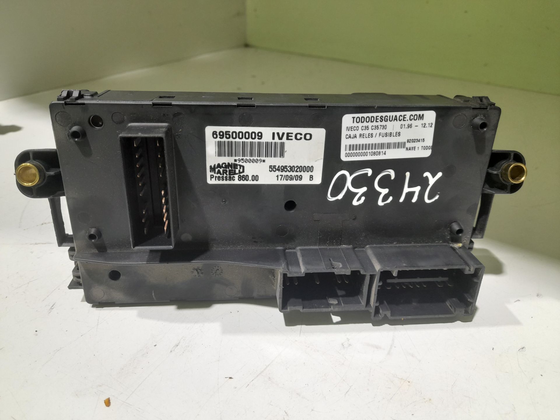 Caja reles / fusibles iveco  no identificado