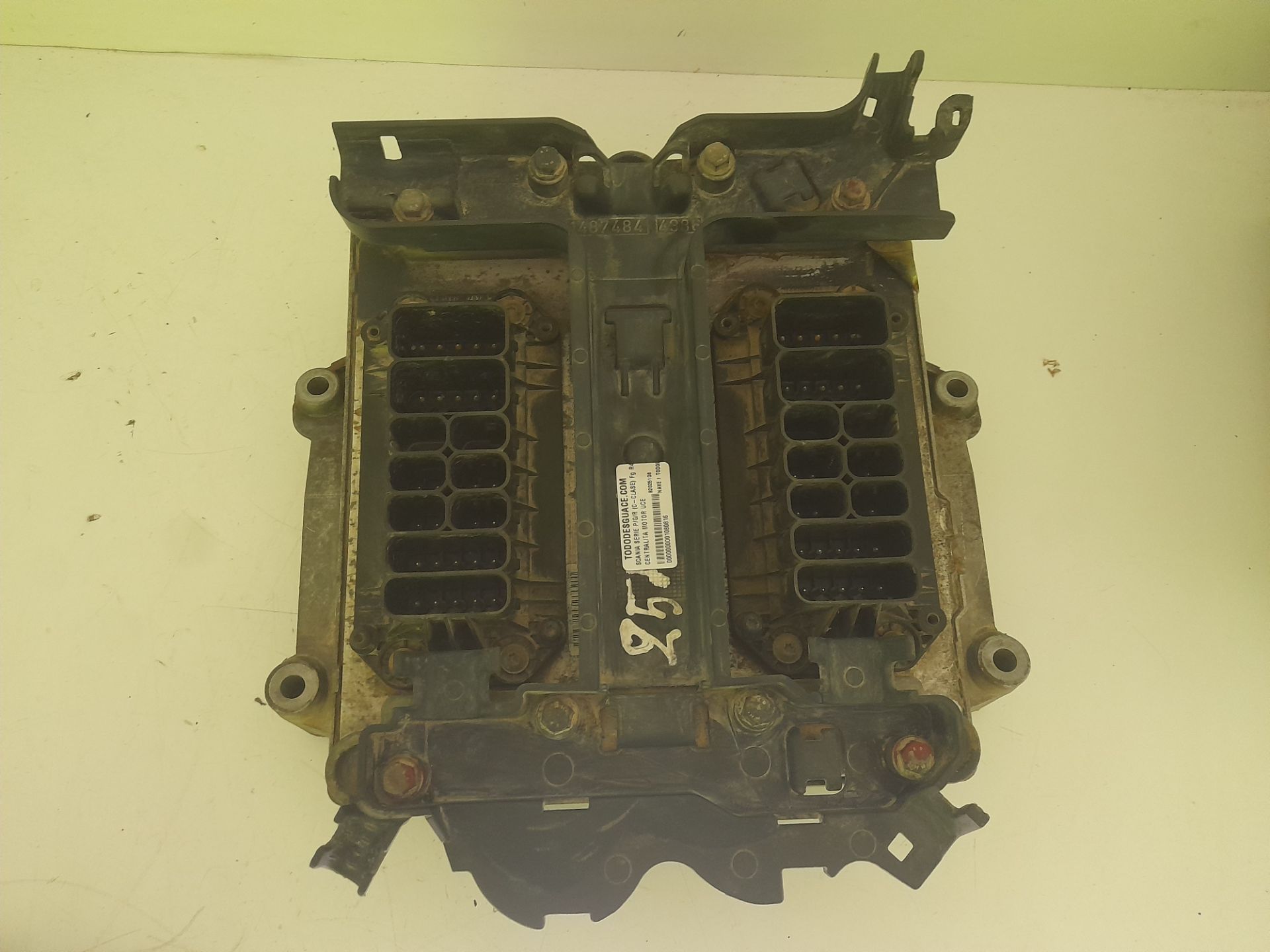 Centralita motor uce   no identificado