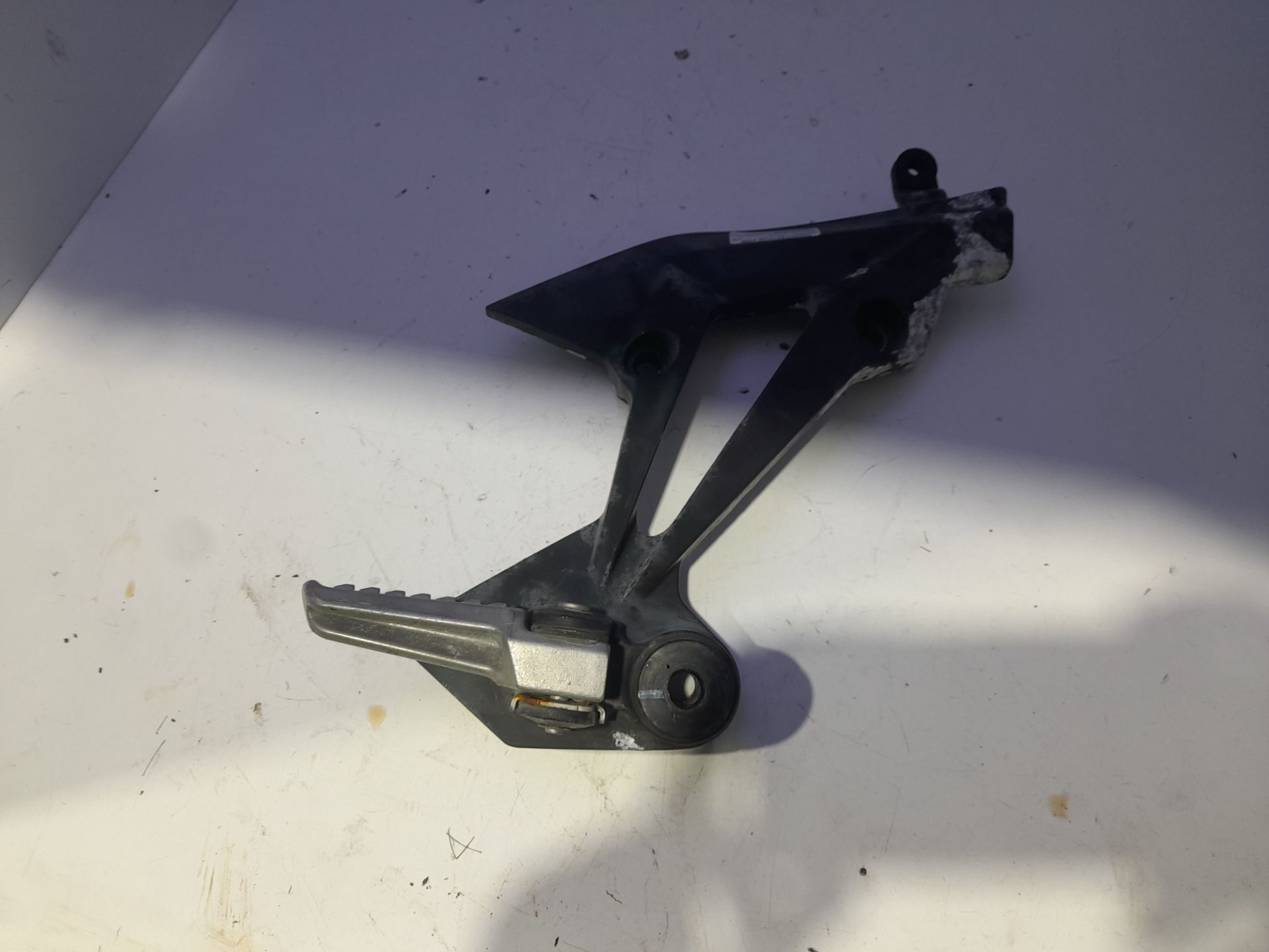 Estribera derecha kawasaki z 750  z 1000 