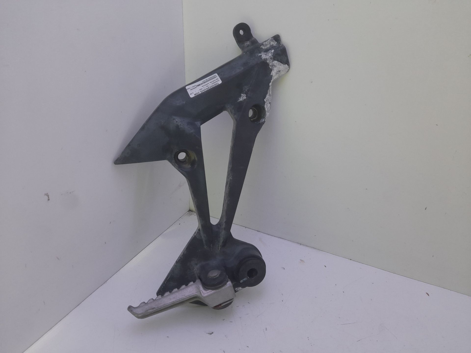 Estribera derecha kawasaki z 750  z 1000 