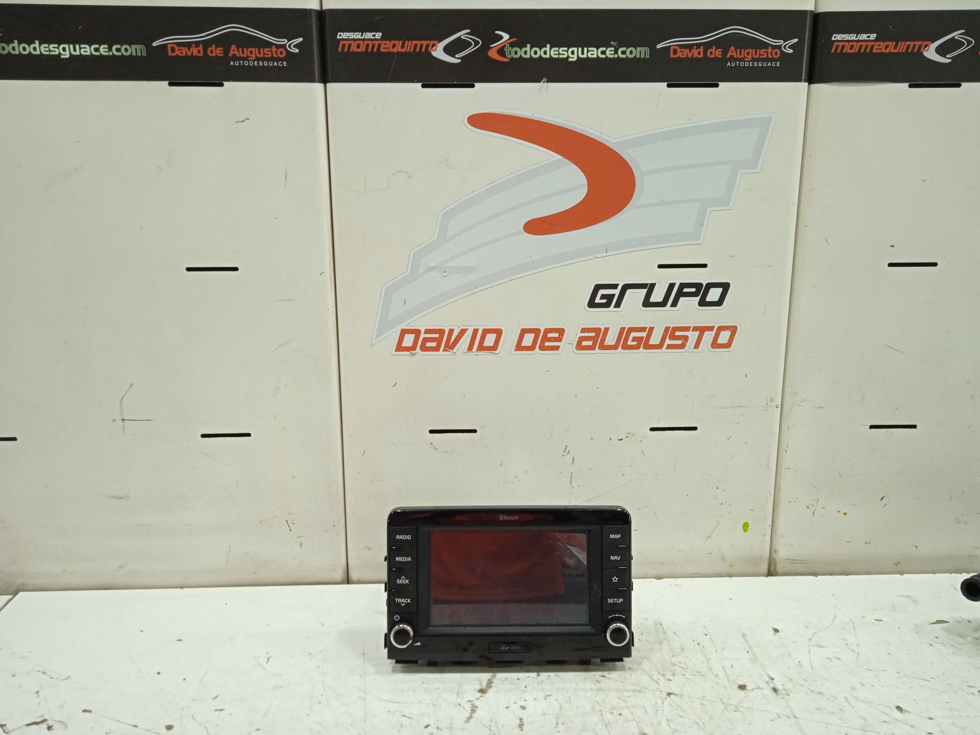 Sistema audio / radio cd   no identificado