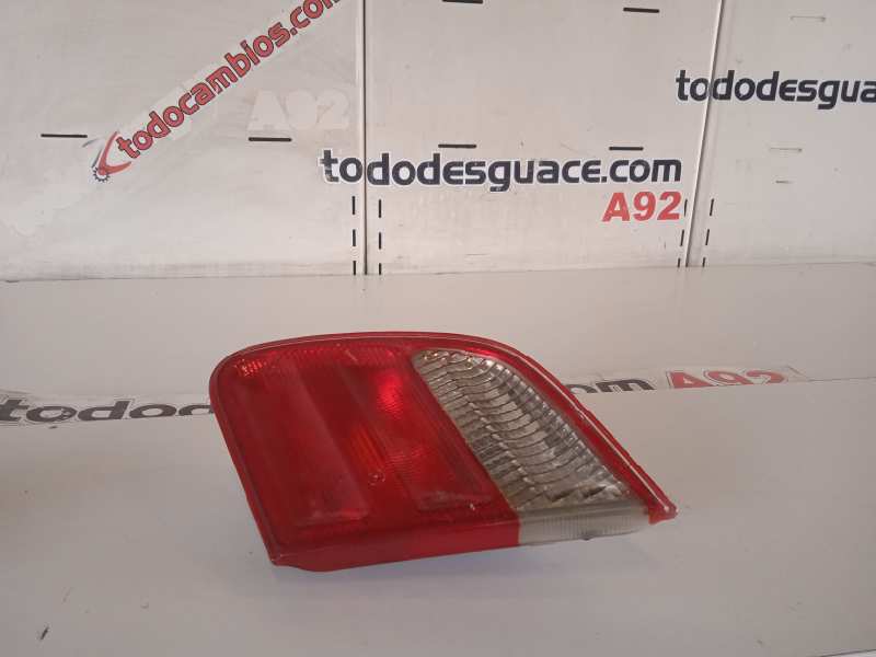 Piloto trasero derecho mercedes-benz clase e (bm 210) berlina 240 (210.061)