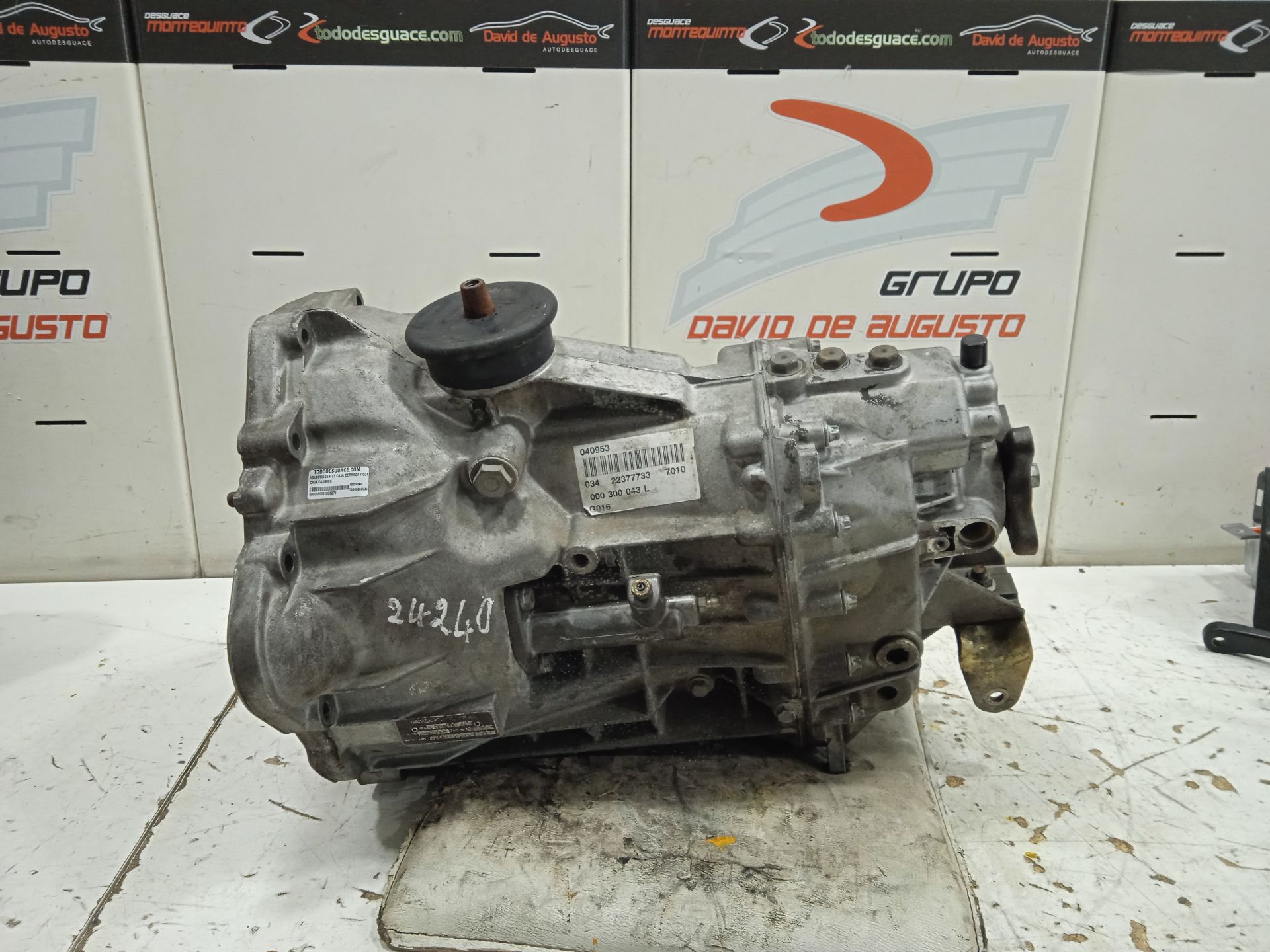 Caja cambios lt  46  caja cerrada