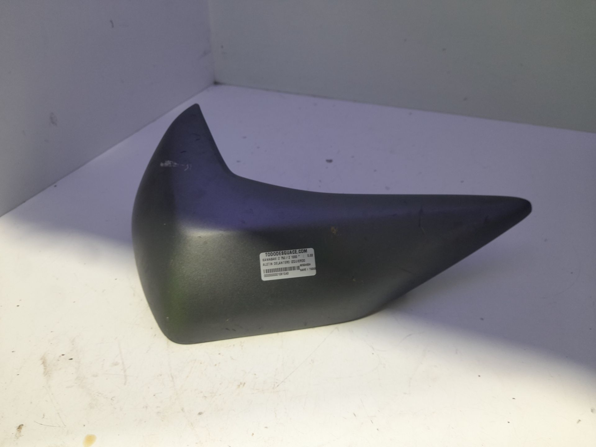 Aletin delantero izquierdo kawasaki z 750  z 1000 