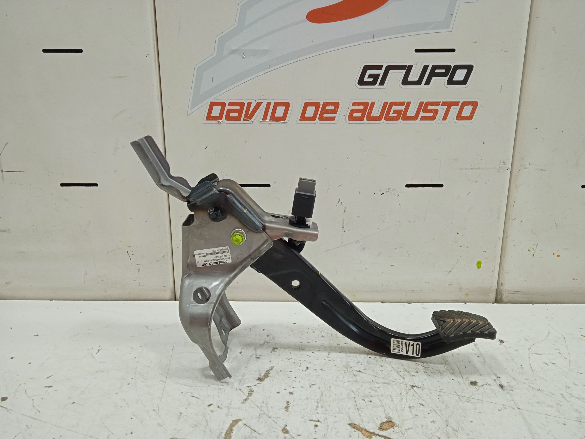 Pedal embrague   no identificado