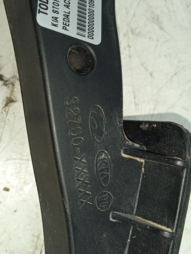 Pedal acelerador   no identificado