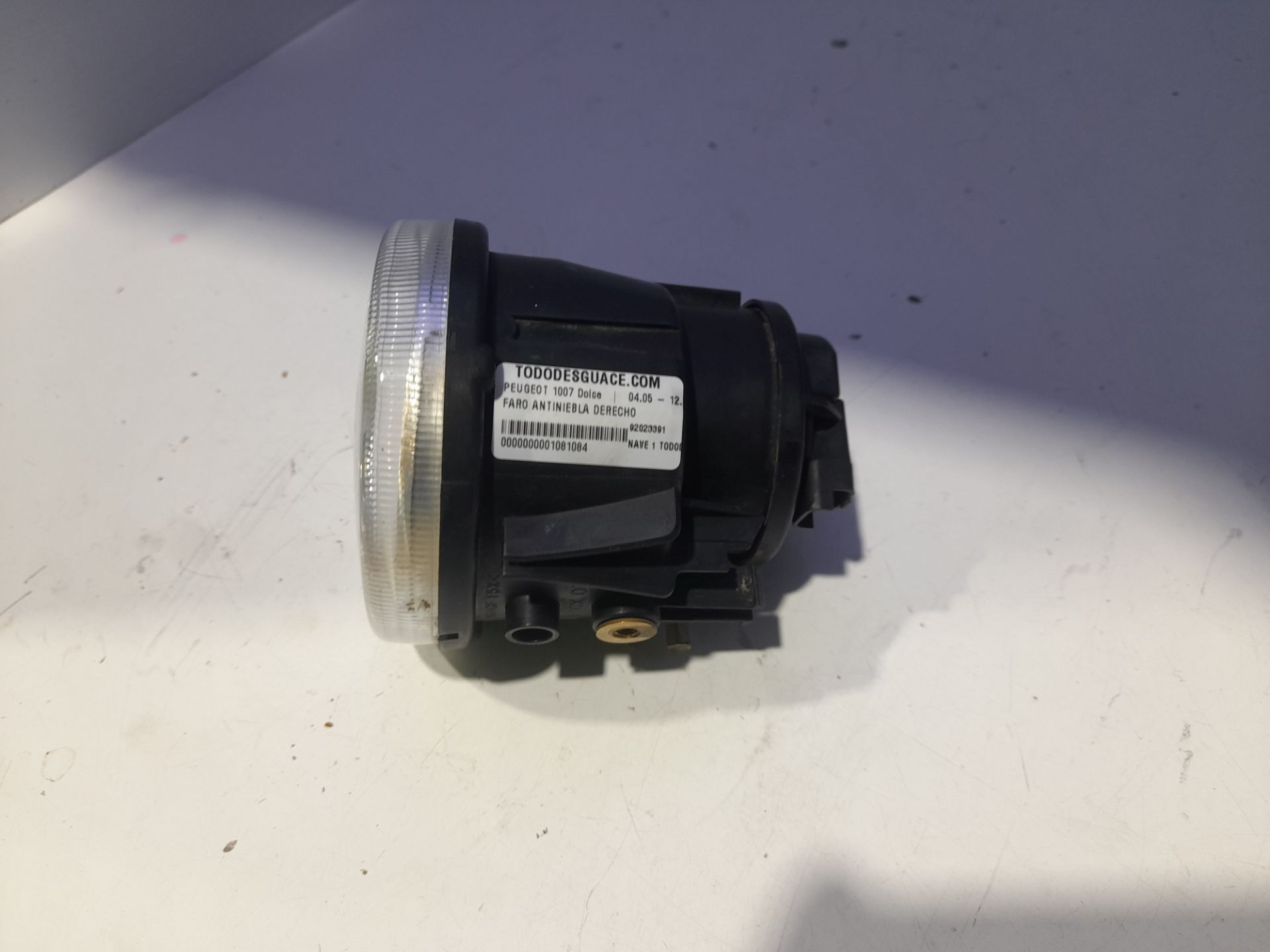 Faro antiniebla derecho peugeot 1007 dolce