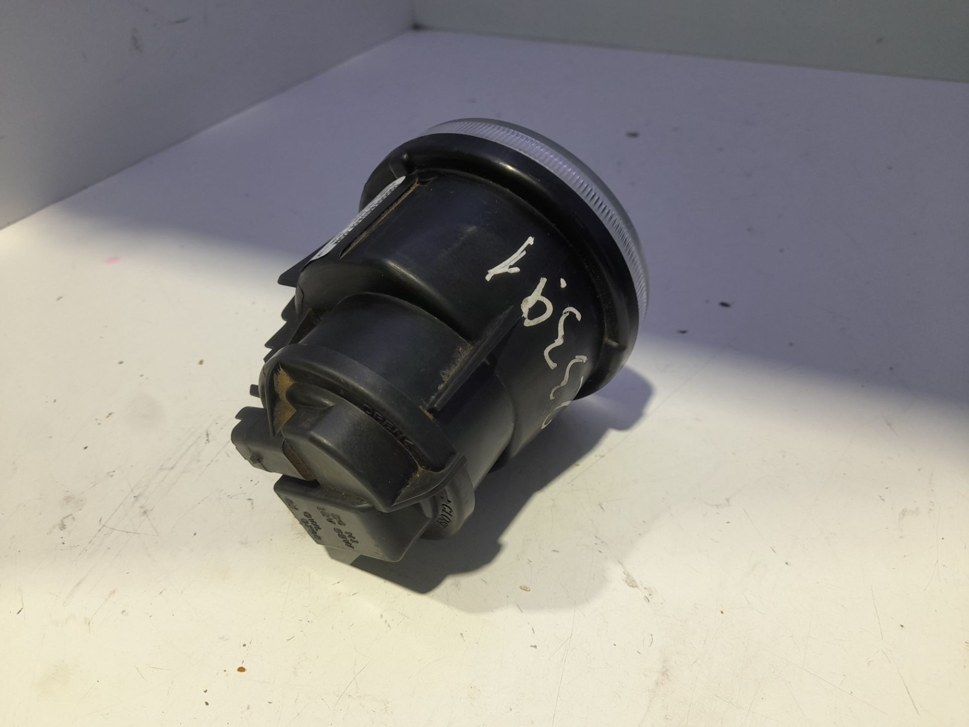 Faro antiniebla derecho peugeot 1007 dolce