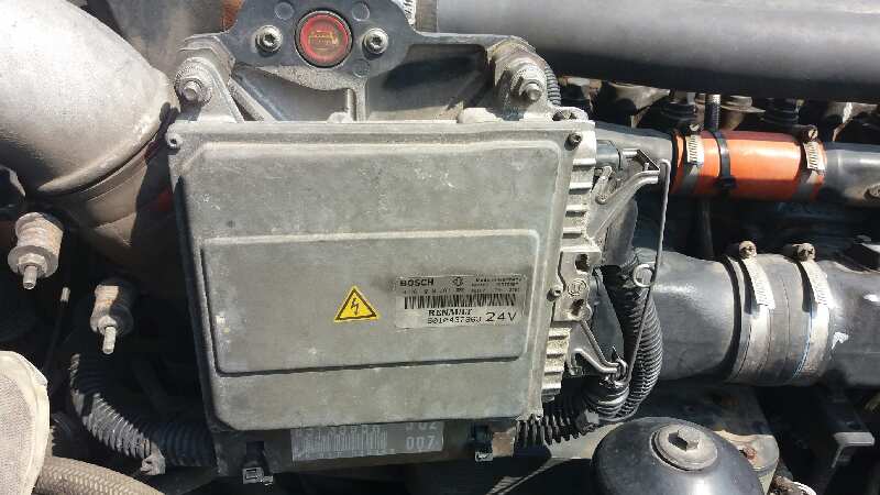  centralita motor uce   renault magnum 4xx.18/4xx.26 02 - fas 4x2 4xx.18 larga distancia 12.0 diesel