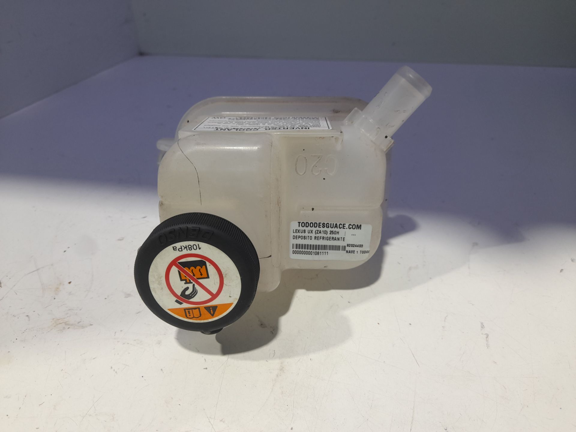 Deposito expansion lexus ux (za10) 250h