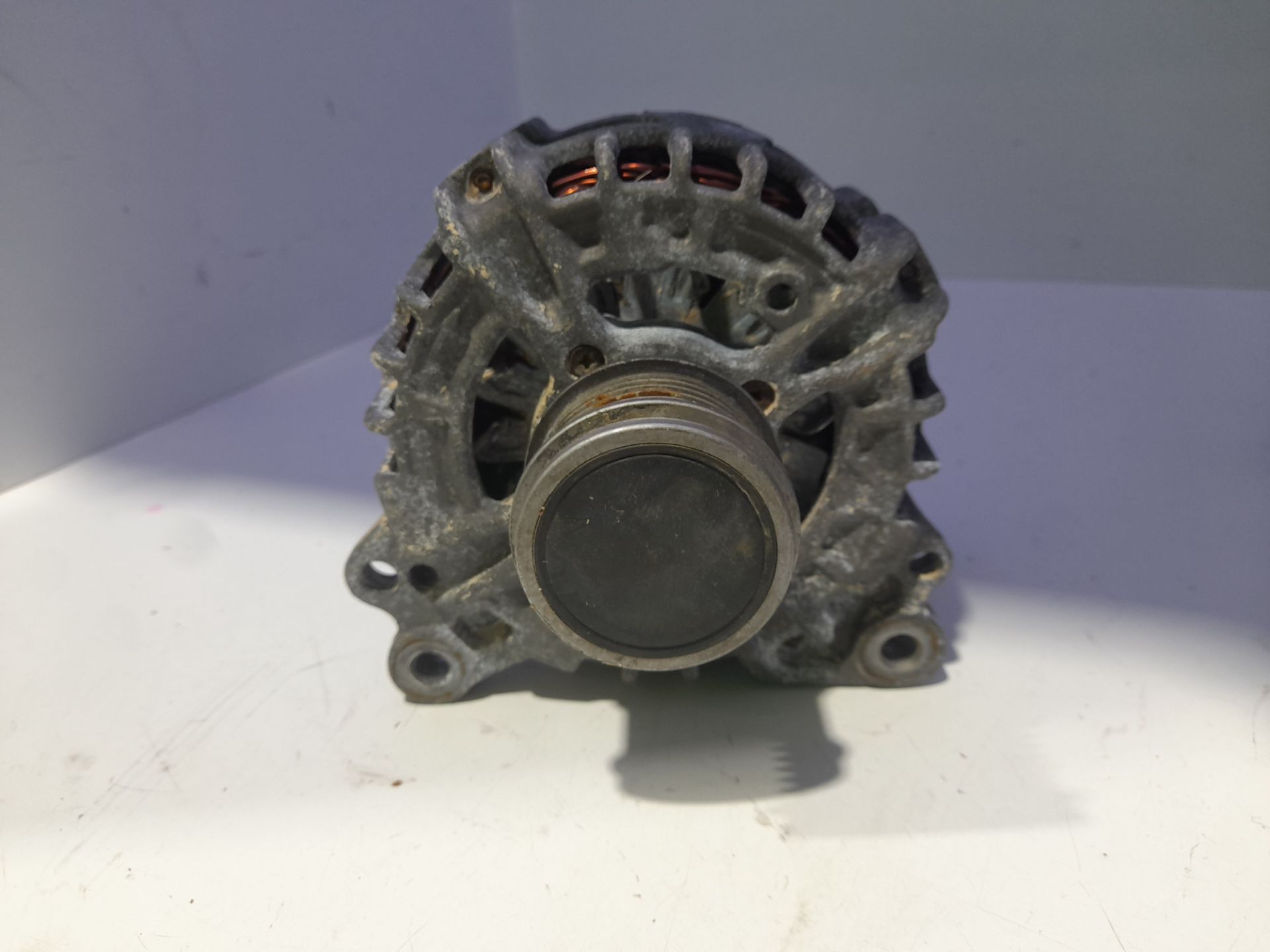 Alternador   no identificado