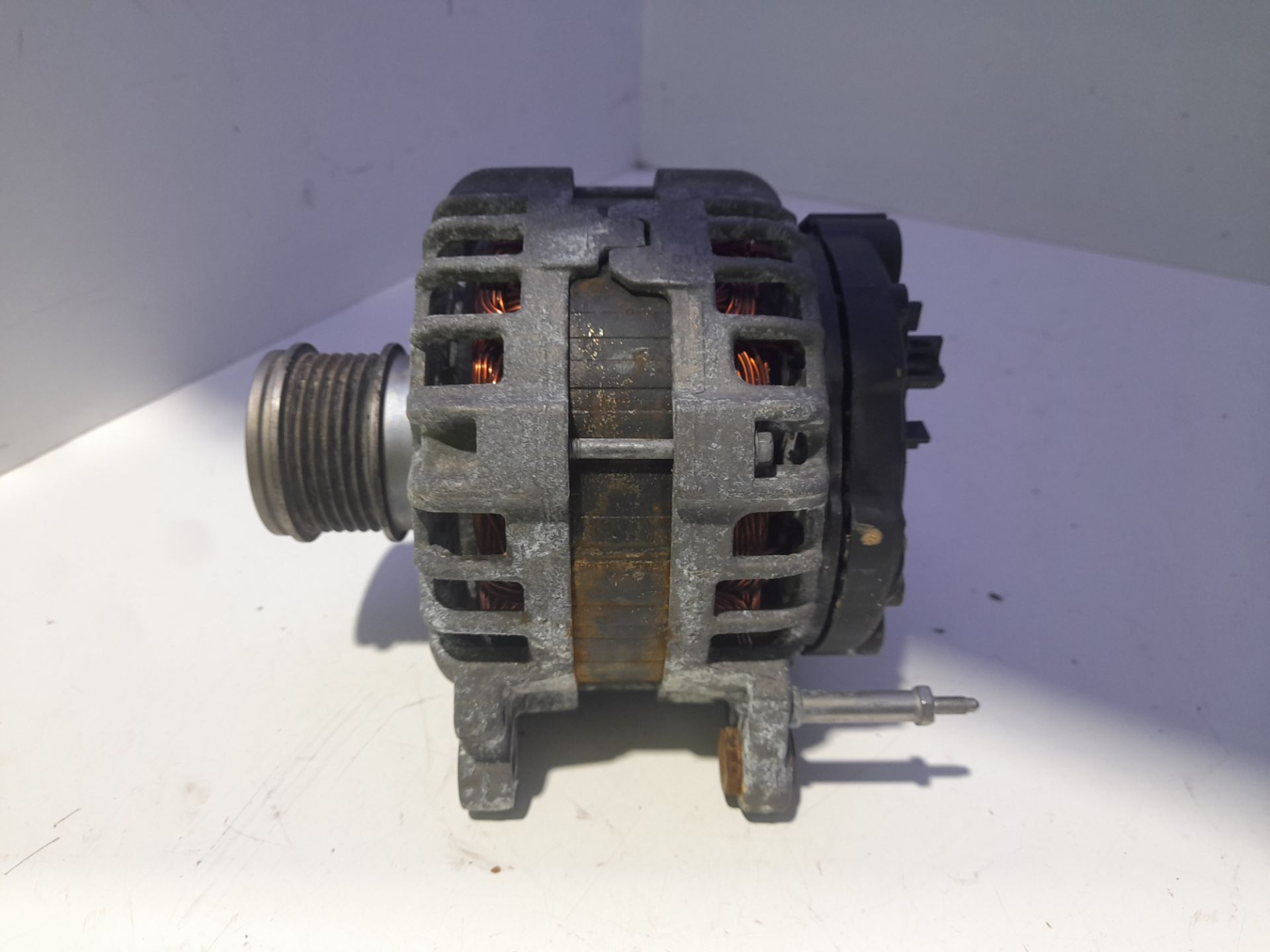 Alternador   no identificado