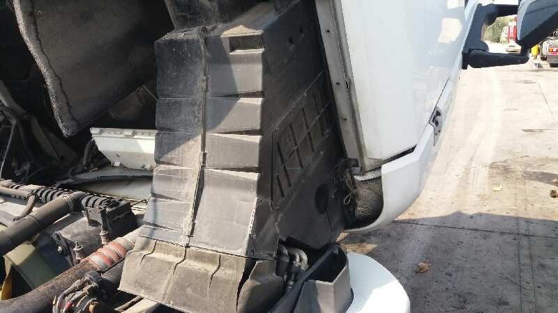  mueble calefacion   renault magnum 4xx.18/4xx.26 02 - fas 4x2 4xx.18 larga distancia 12.0 diesel