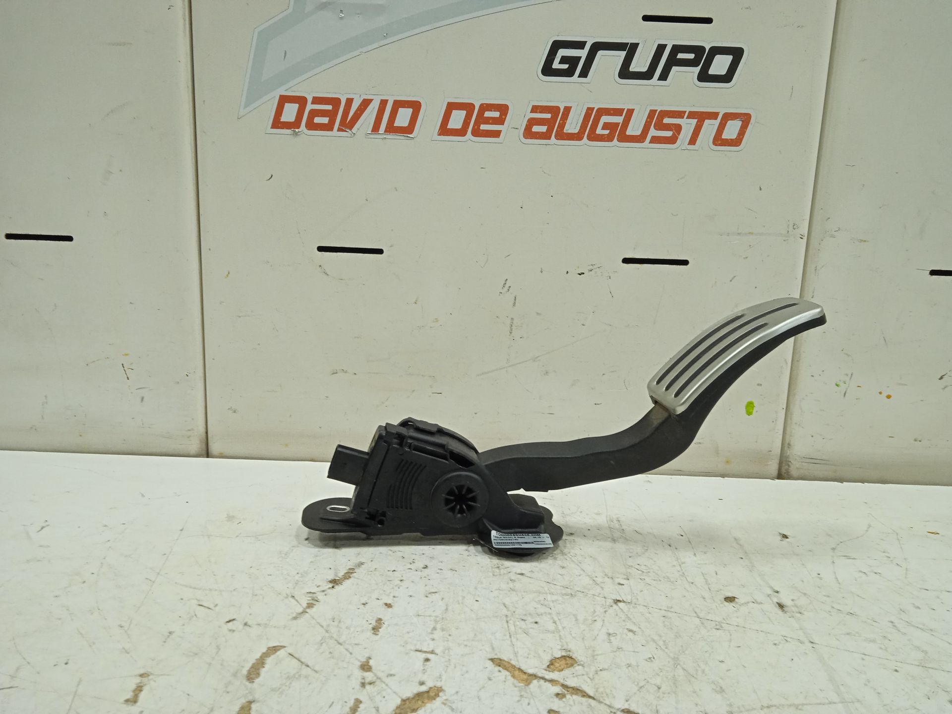 No identificado tesla model s basis