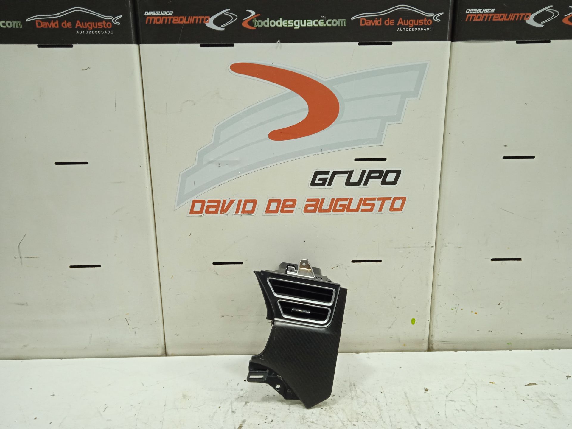 Aireador central izquierdo tesla model s basis