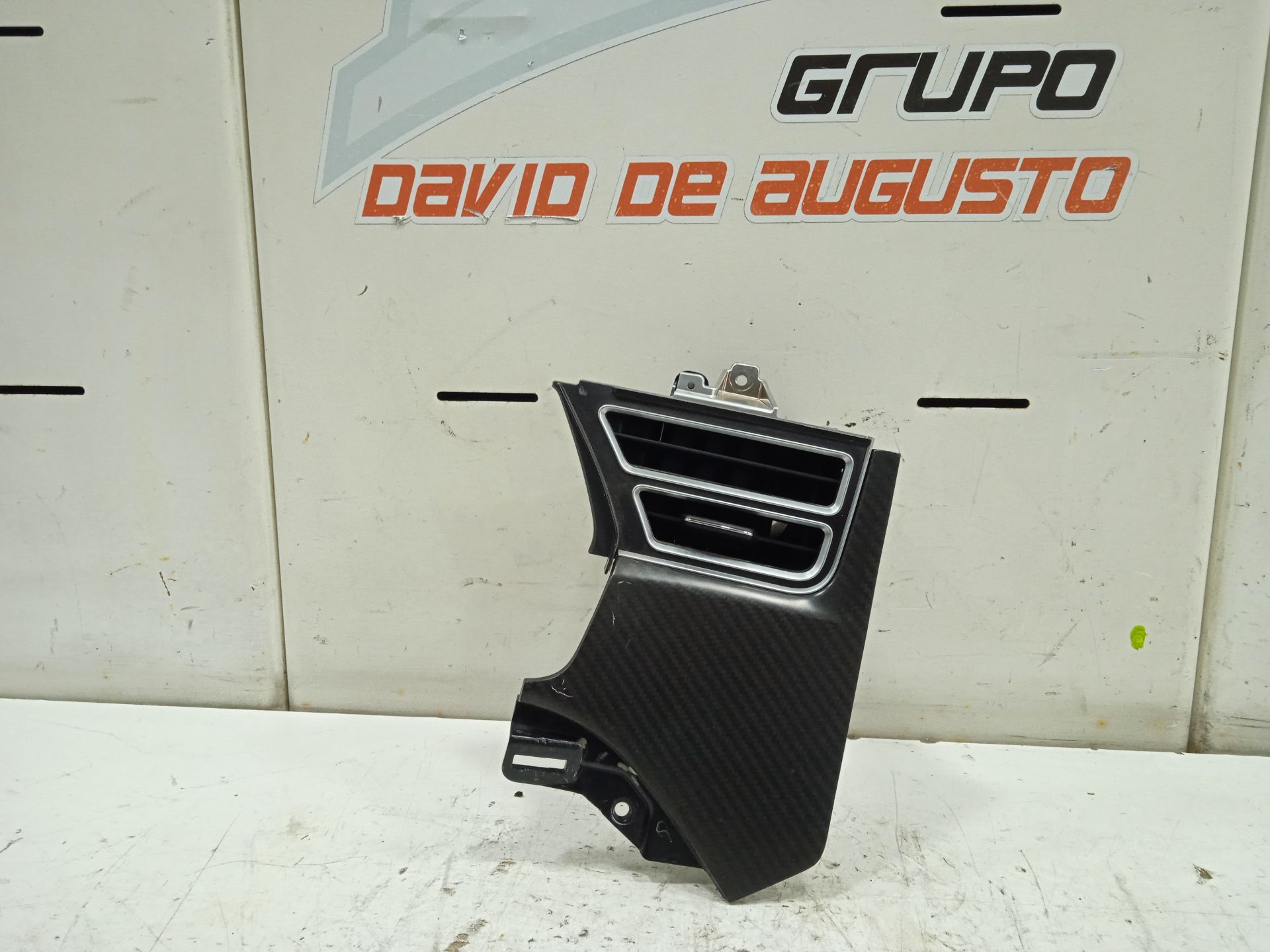 Aireador central izquierdo tesla model s basis