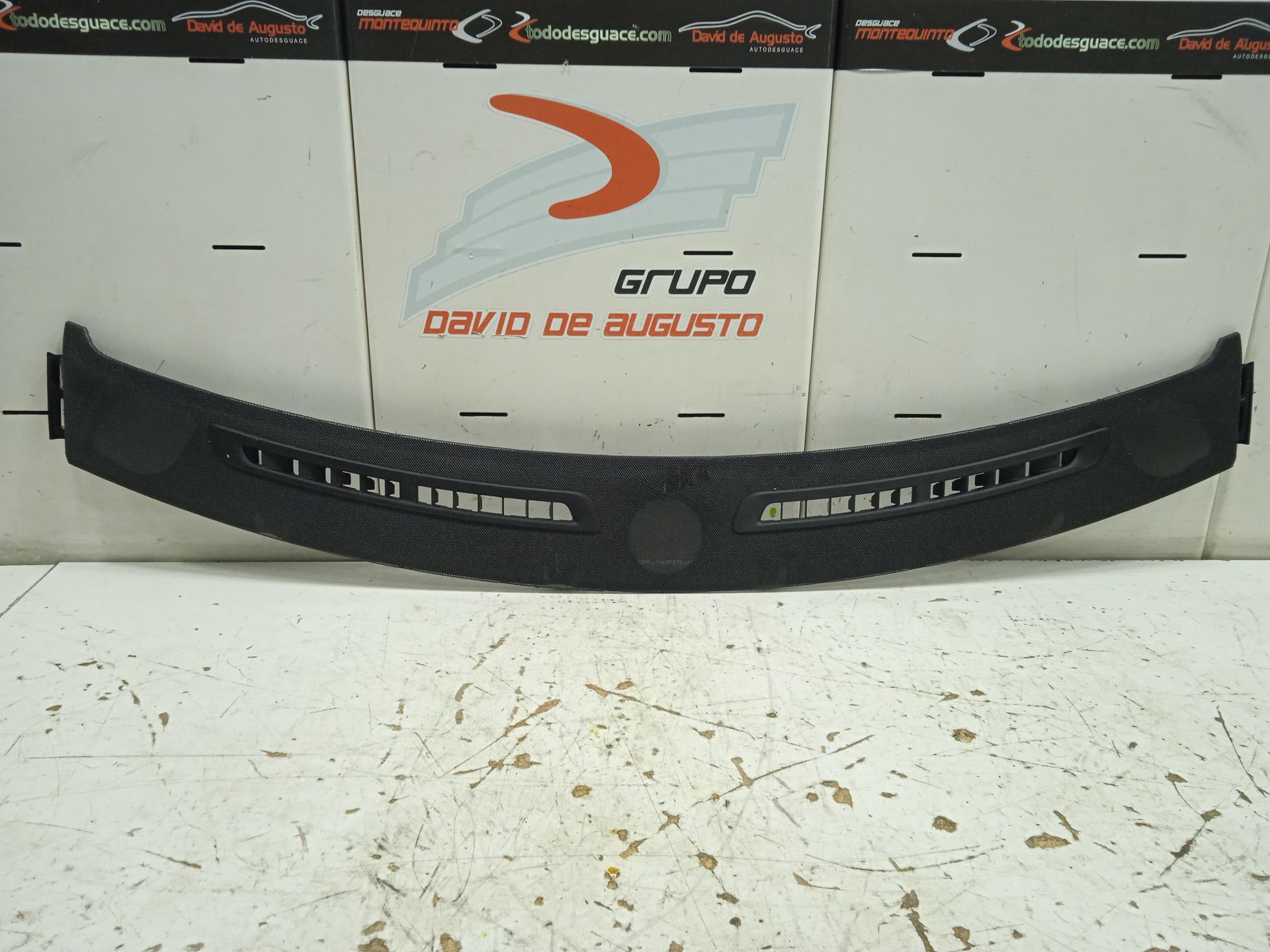 No identificado tesla model s basis