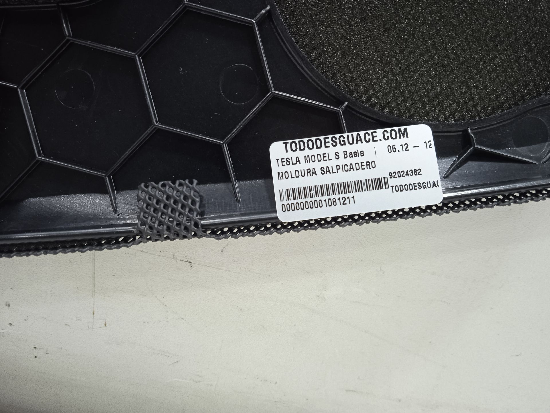 No identificado tesla model s basis