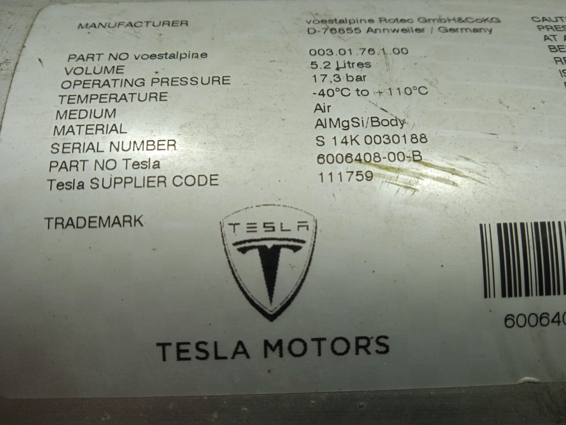 No identificado tesla model s basis