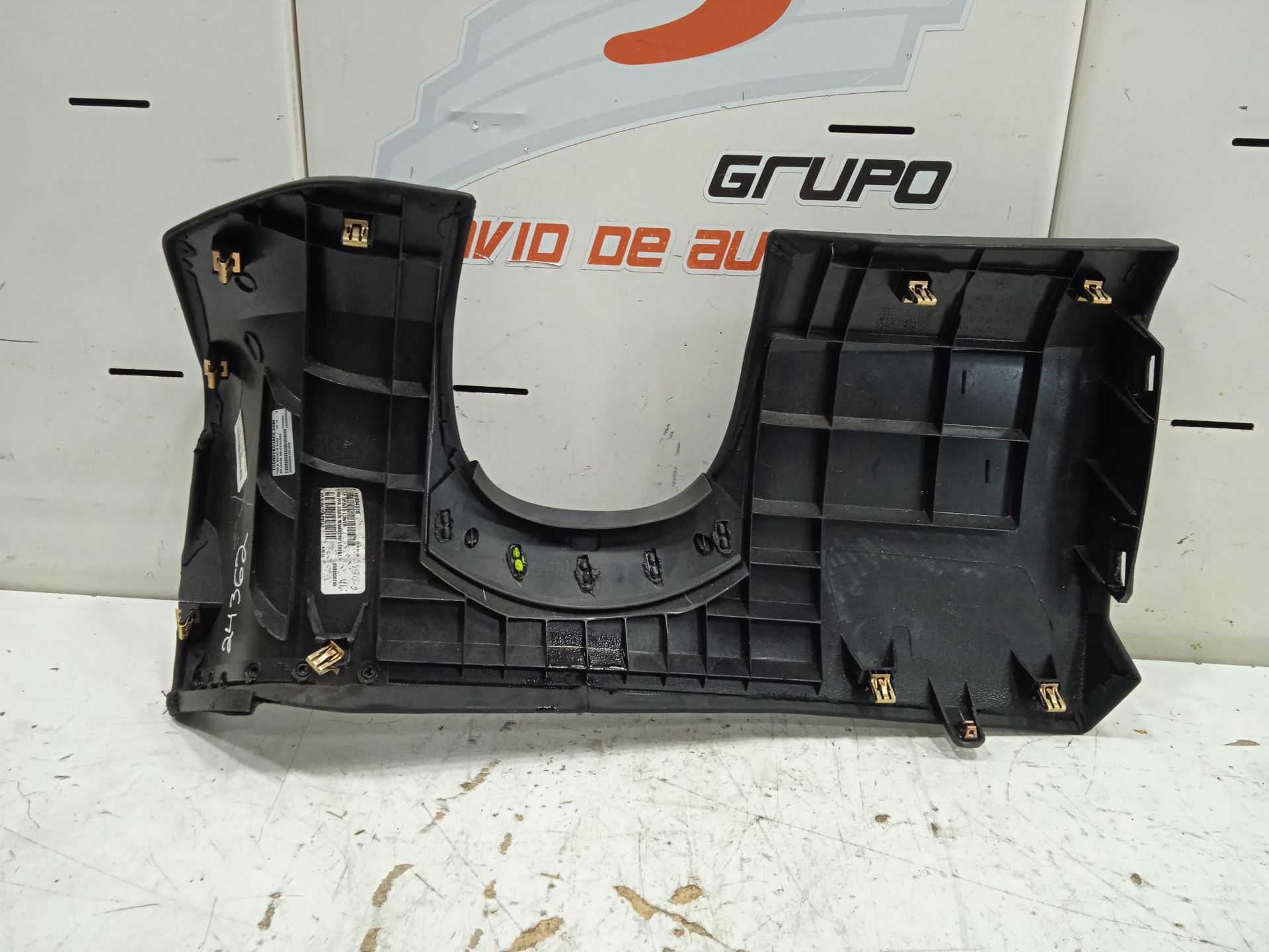 No identificado tesla model s basis