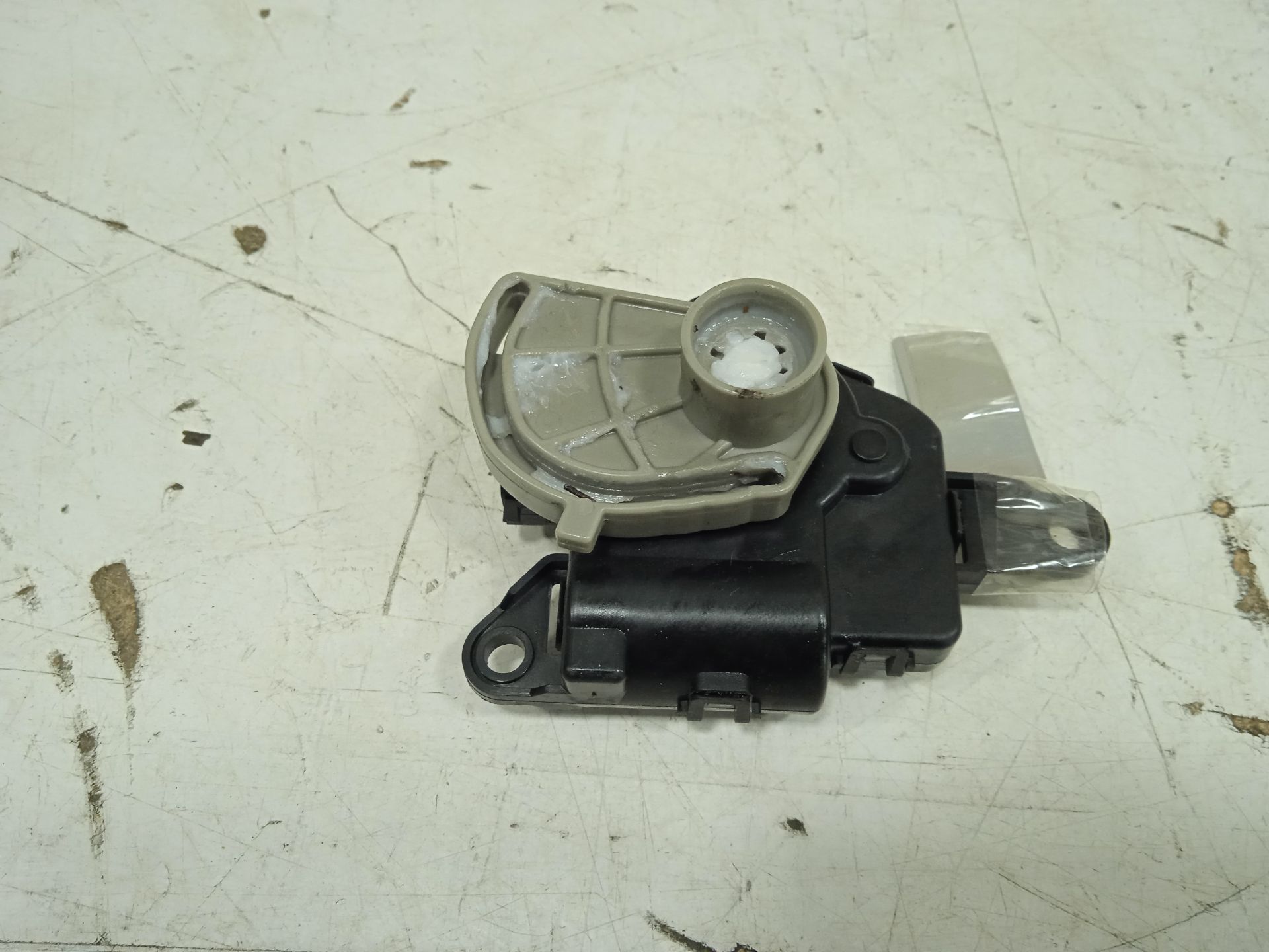 No identificado tesla model s basis