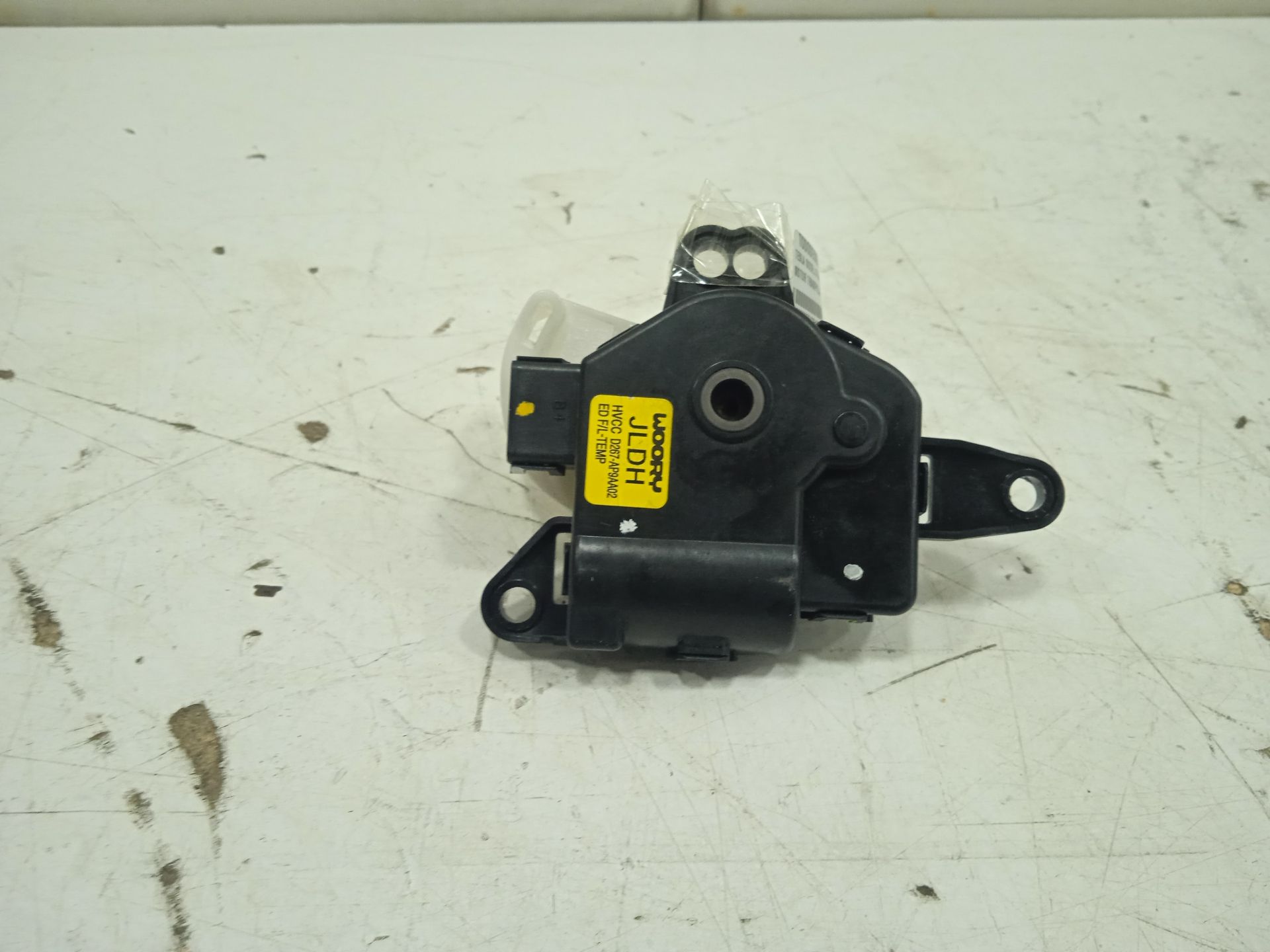 No identificado tesla model s basis