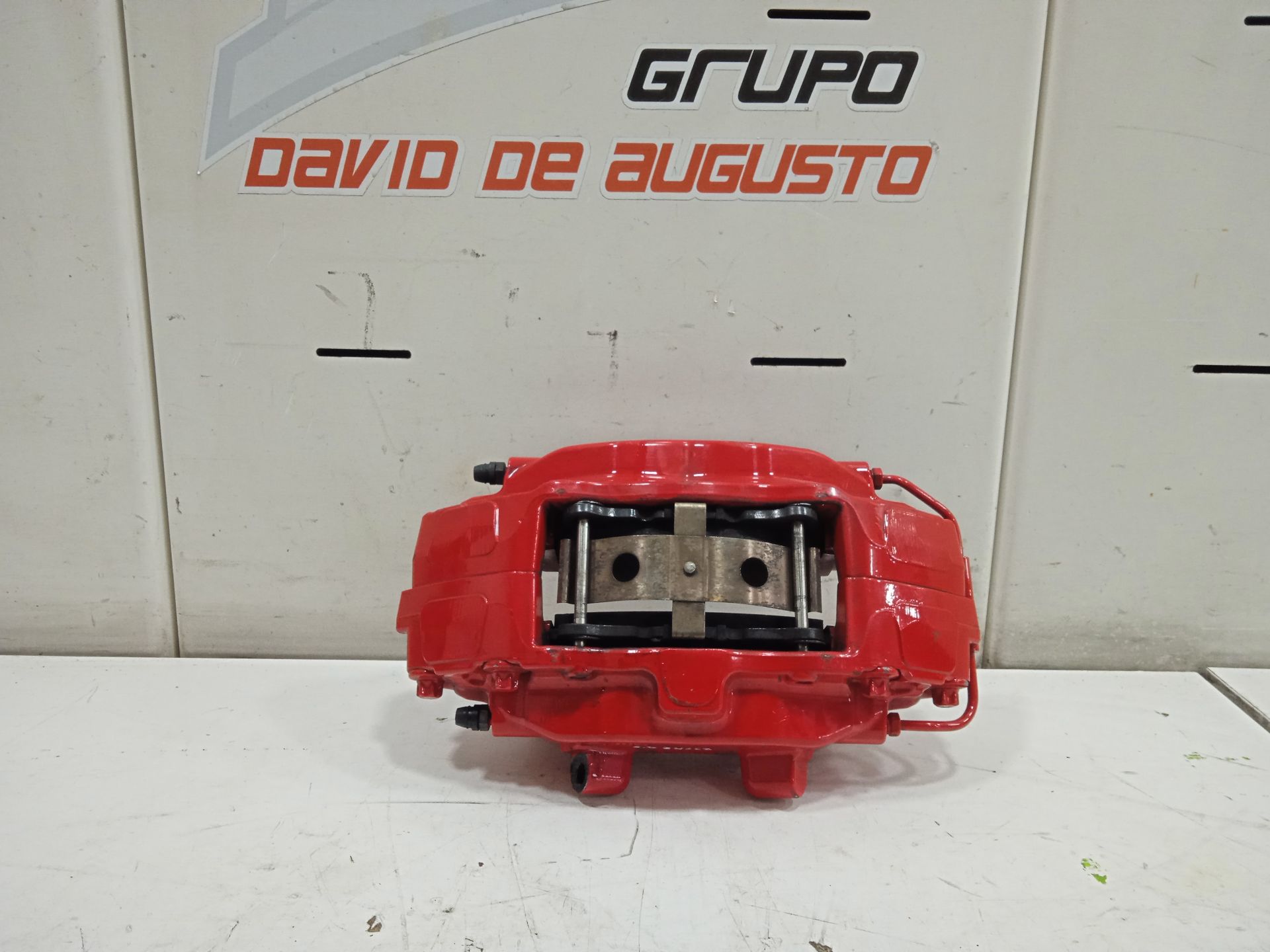Pinza de freno trasera izquierda tesla model s basis