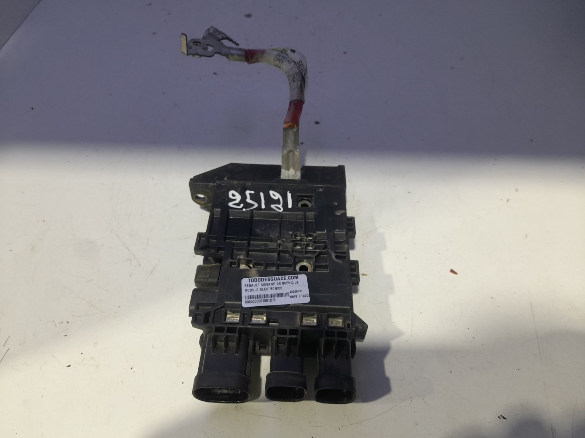 Modulo electronico renault  no identificado