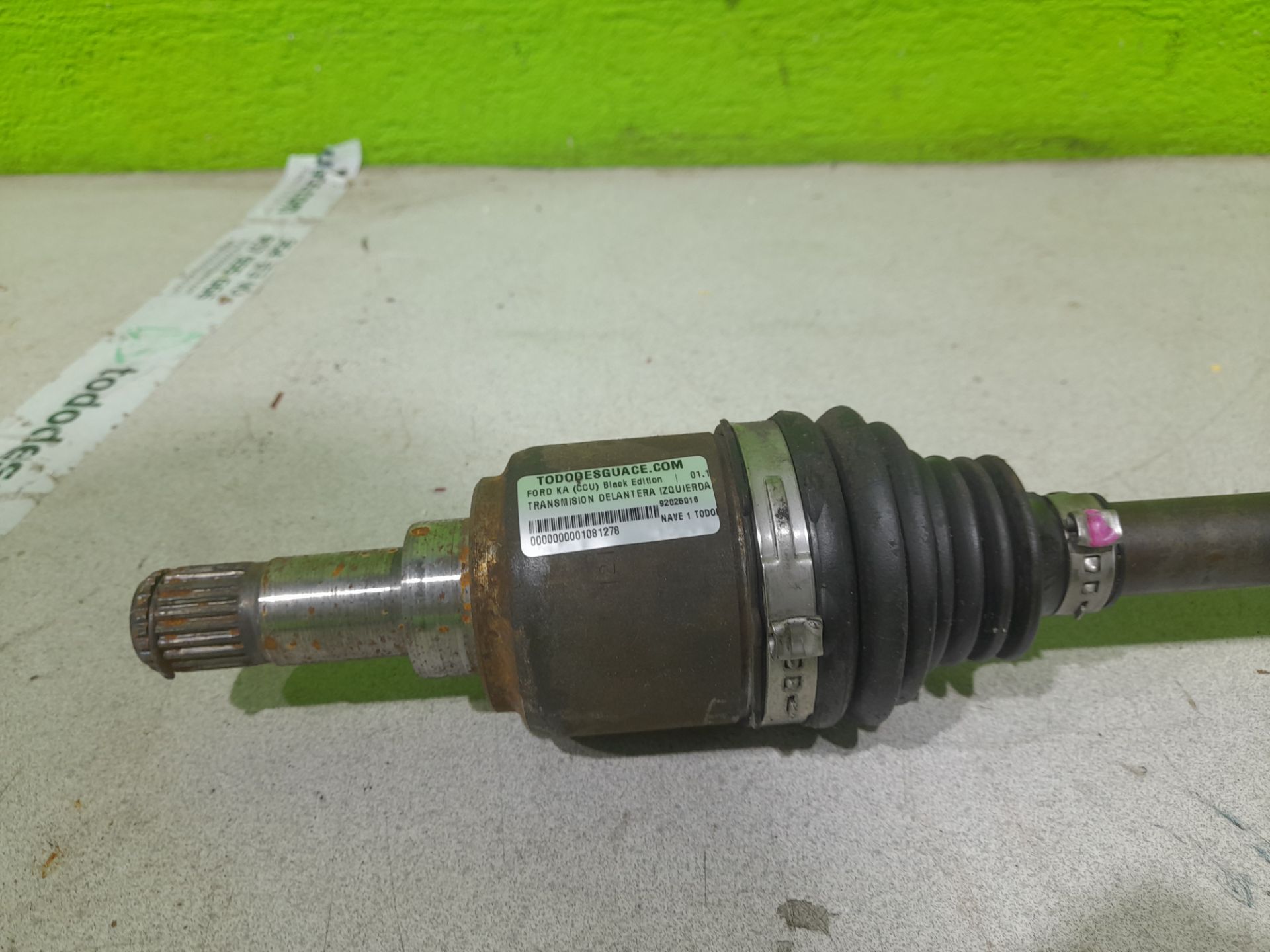 Transmision delantera izquierda ford ka (ccu) black edition
