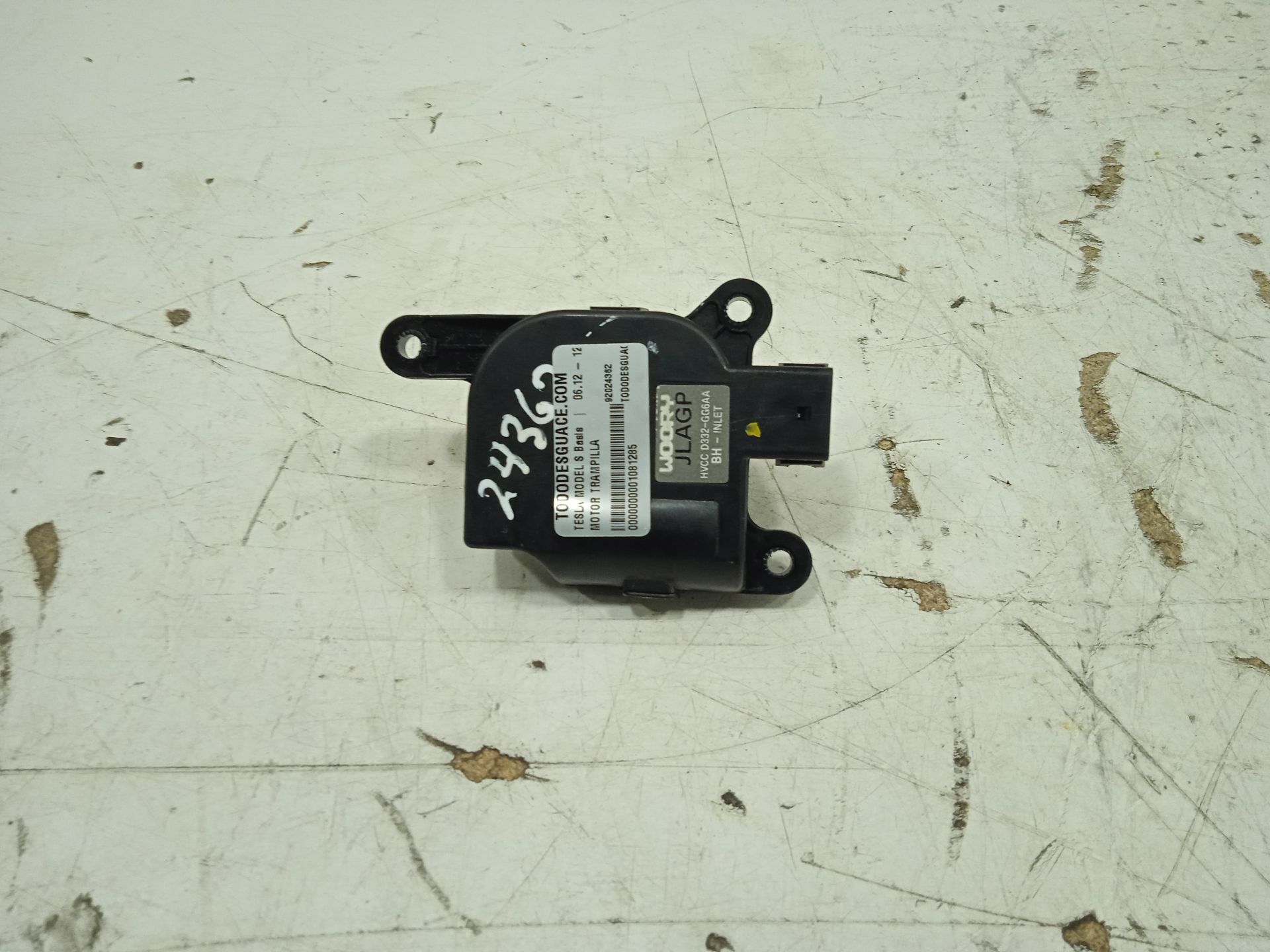 No identificado tesla model s basis