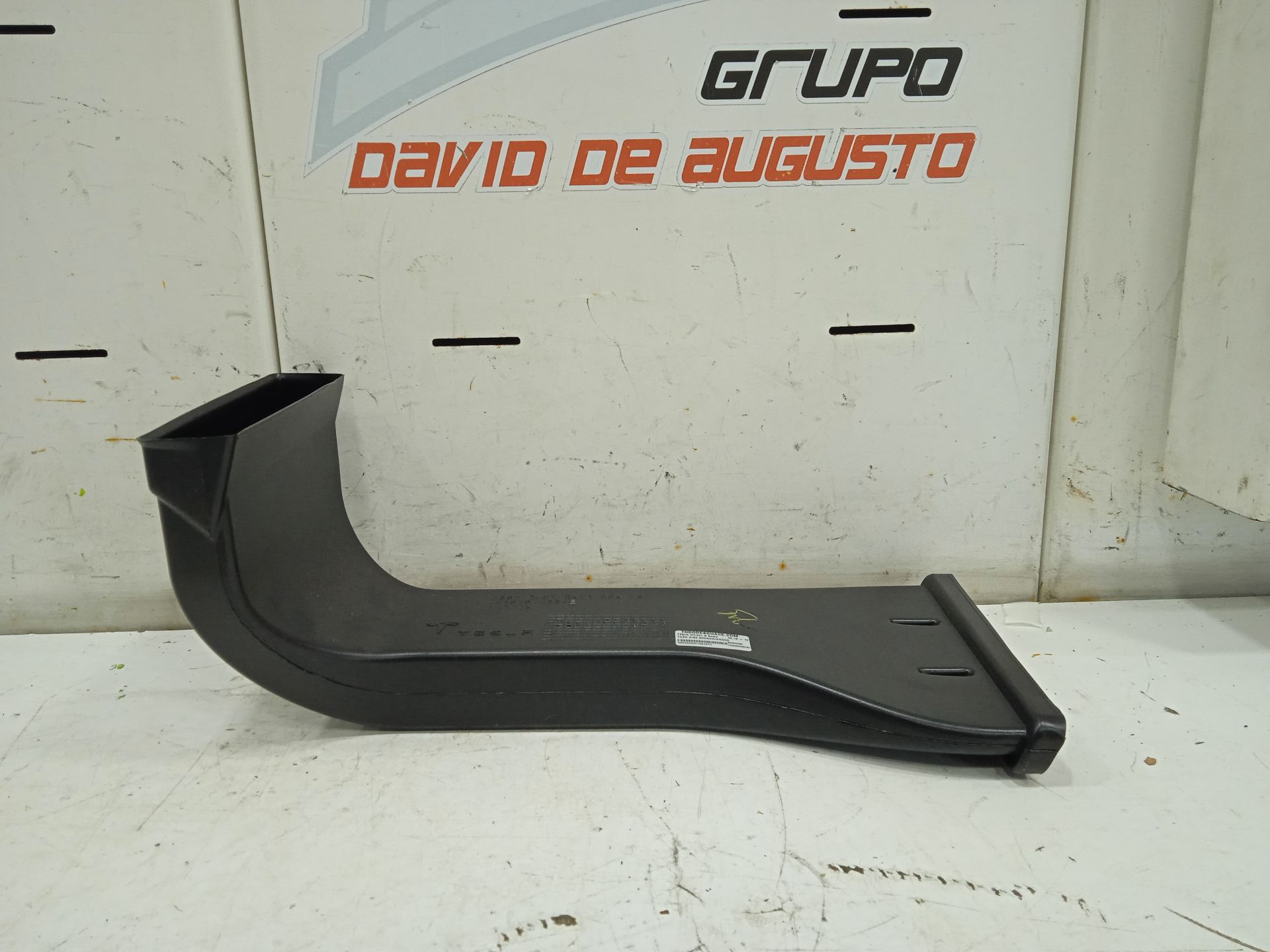 Canalizador de aire tesla model s basis