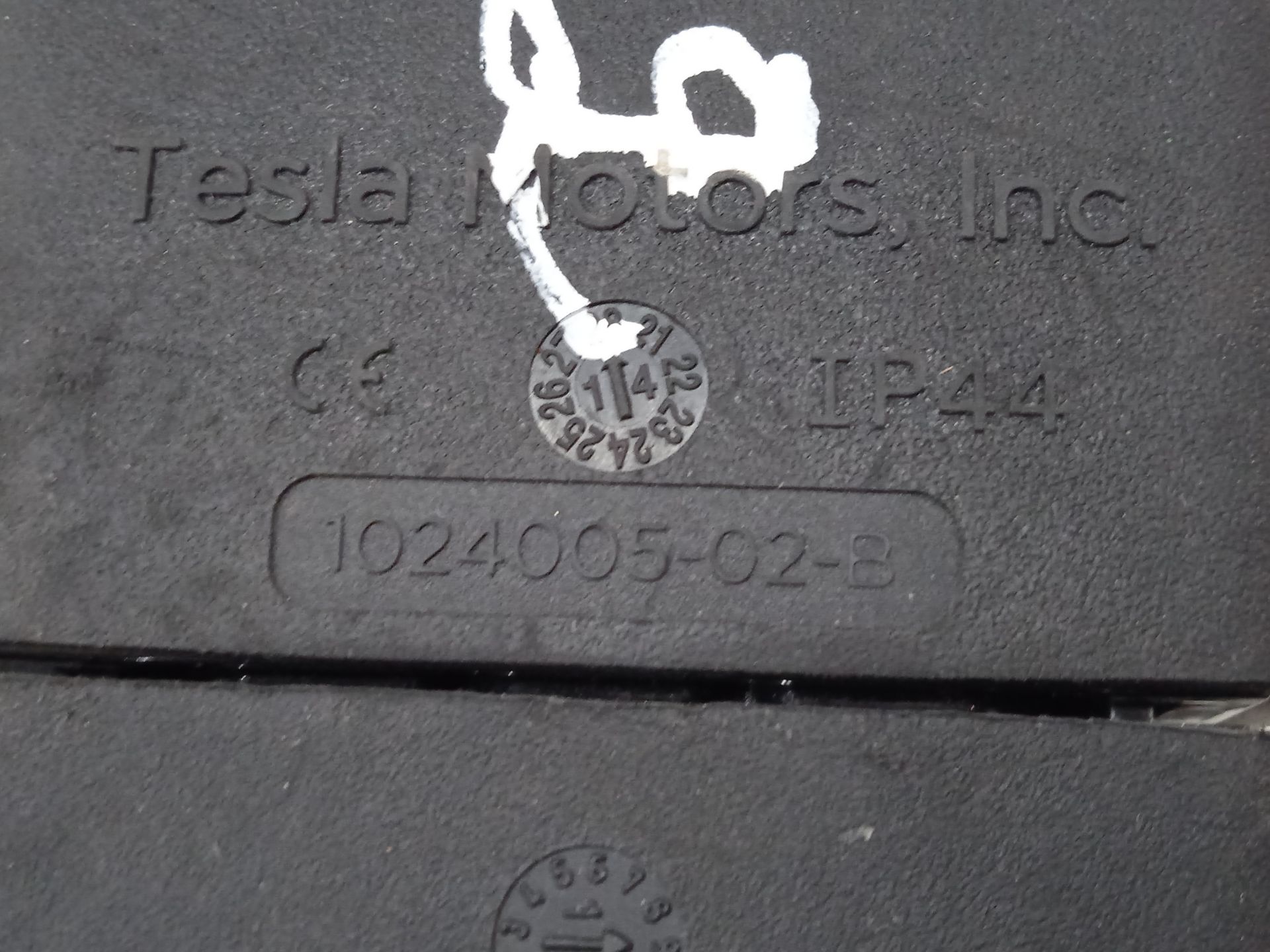 No identificado tesla model s basis