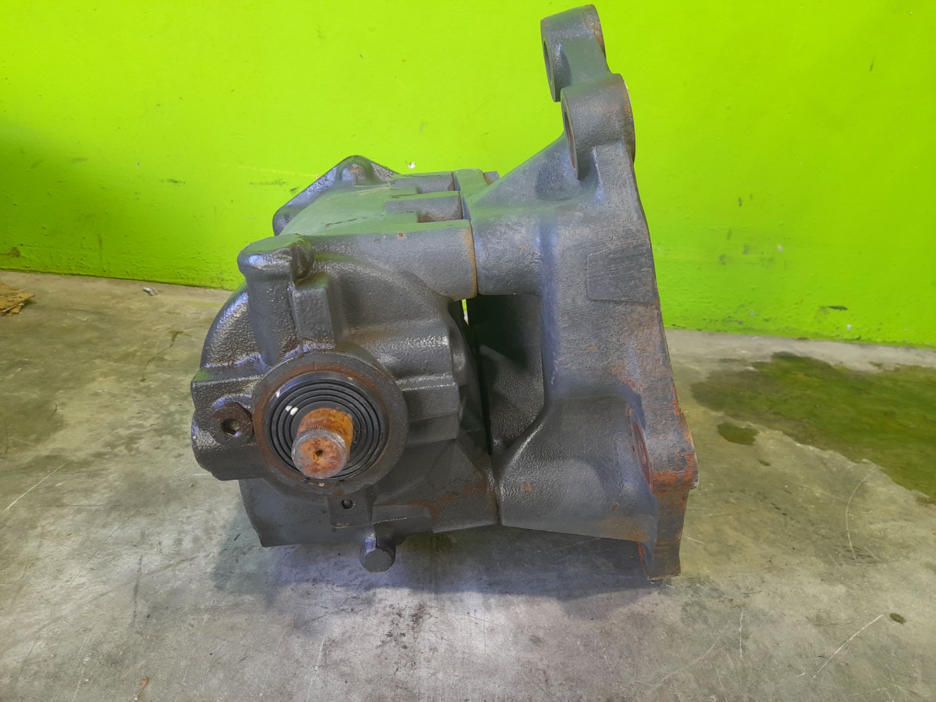 Caja direccion mercedes-benz actros 23 6-cil. 2-ejes bm 93024 (2003) 