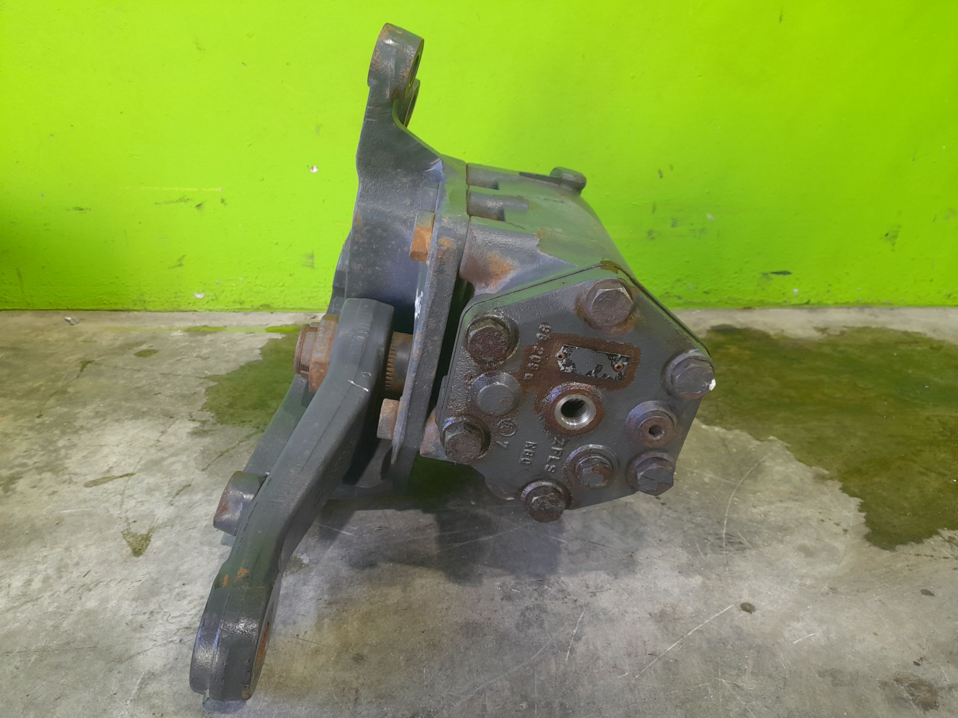 Caja direccion mercedes-benz actros 23 6-cil. 2-ejes bm 93024 (2003) 