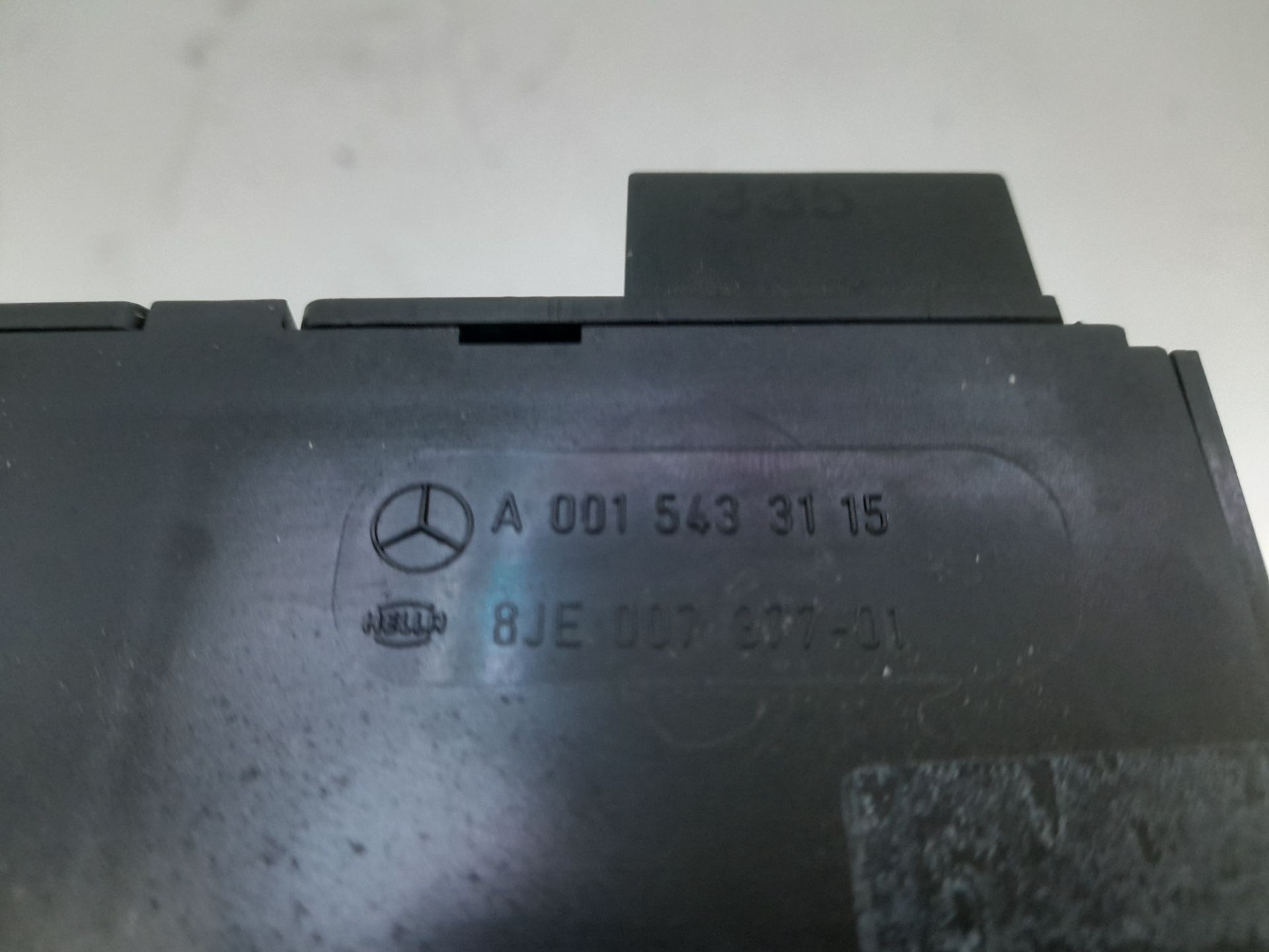 Caja reles / fusibles   no identificado