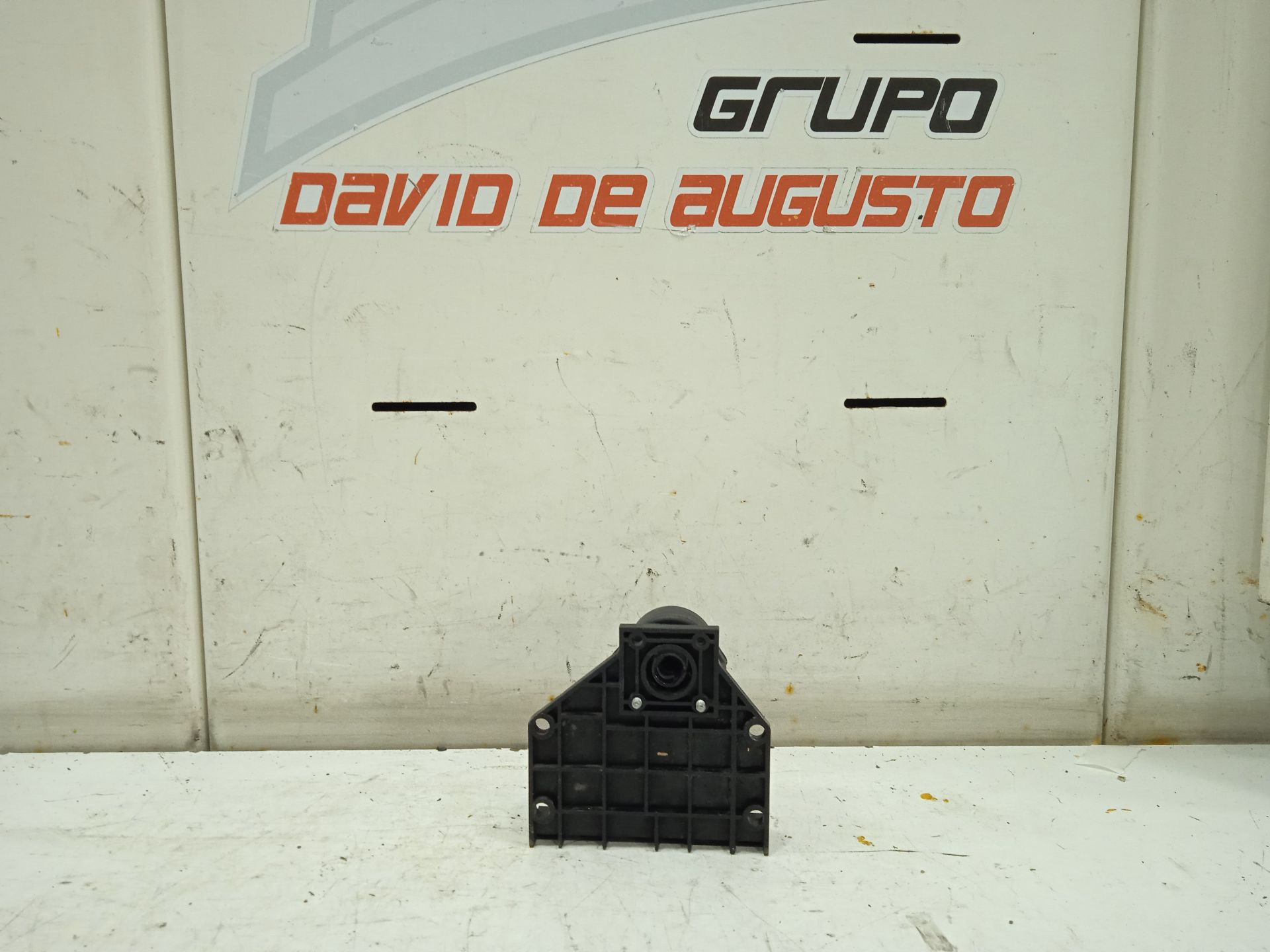 Bomba agua tesla model s basis