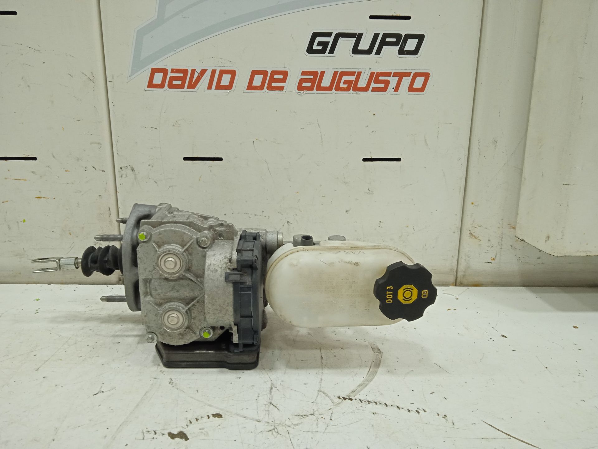 Bomba freno tesla model s basis