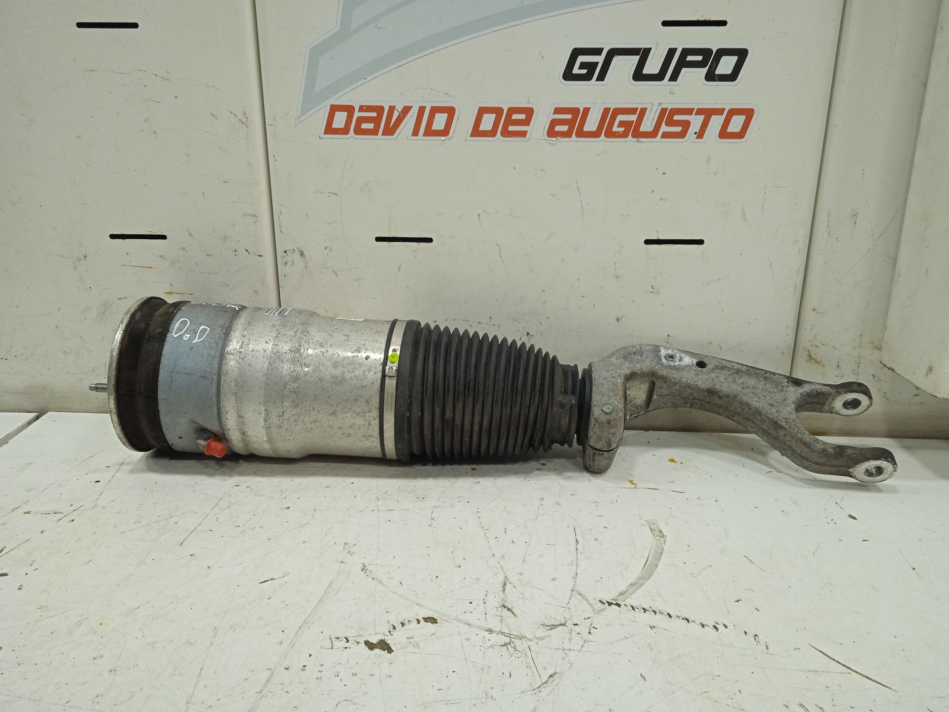Amortiguador delantero derecho tesla model s basis