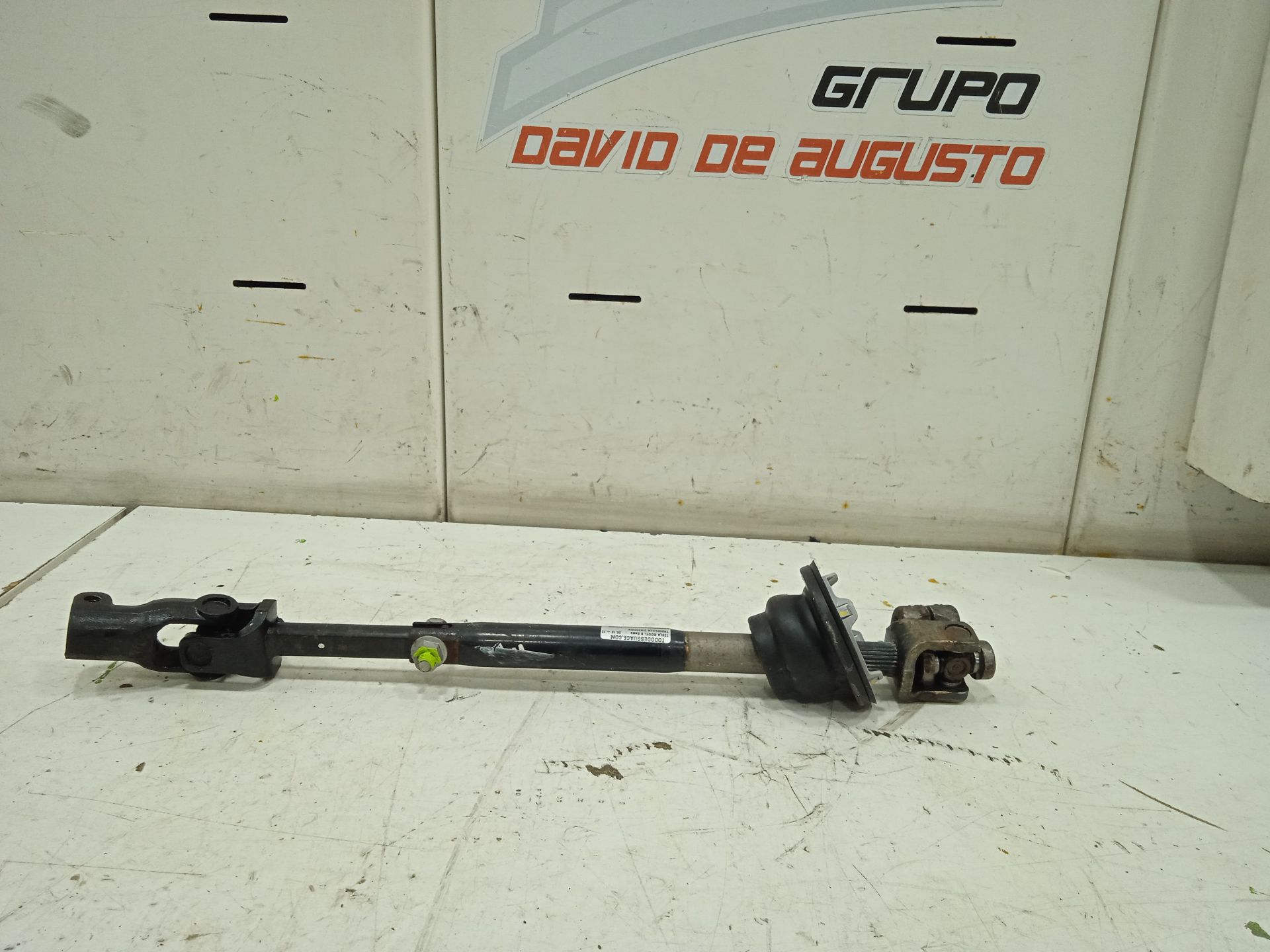 No identificado tesla model s basis