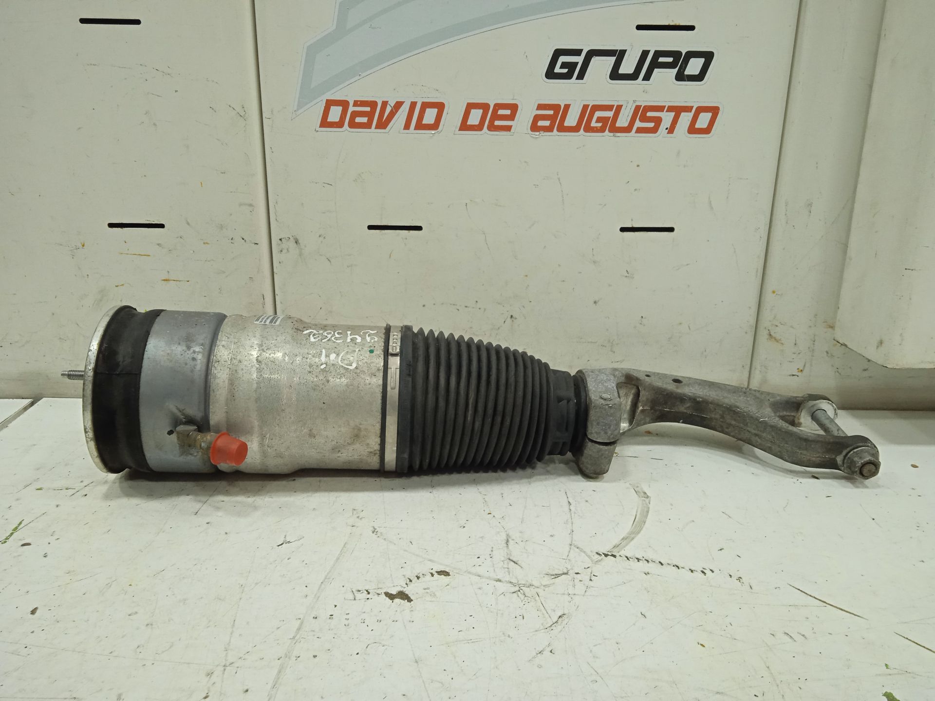 Amortiguador delantero izquierdo tesla model s basis